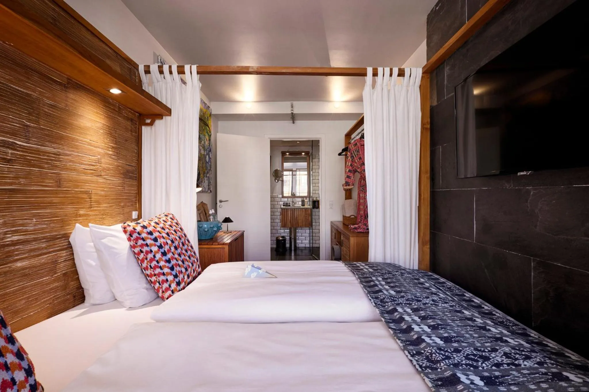 Bedroom, Bed in Manon Les Suites Guldsmeden