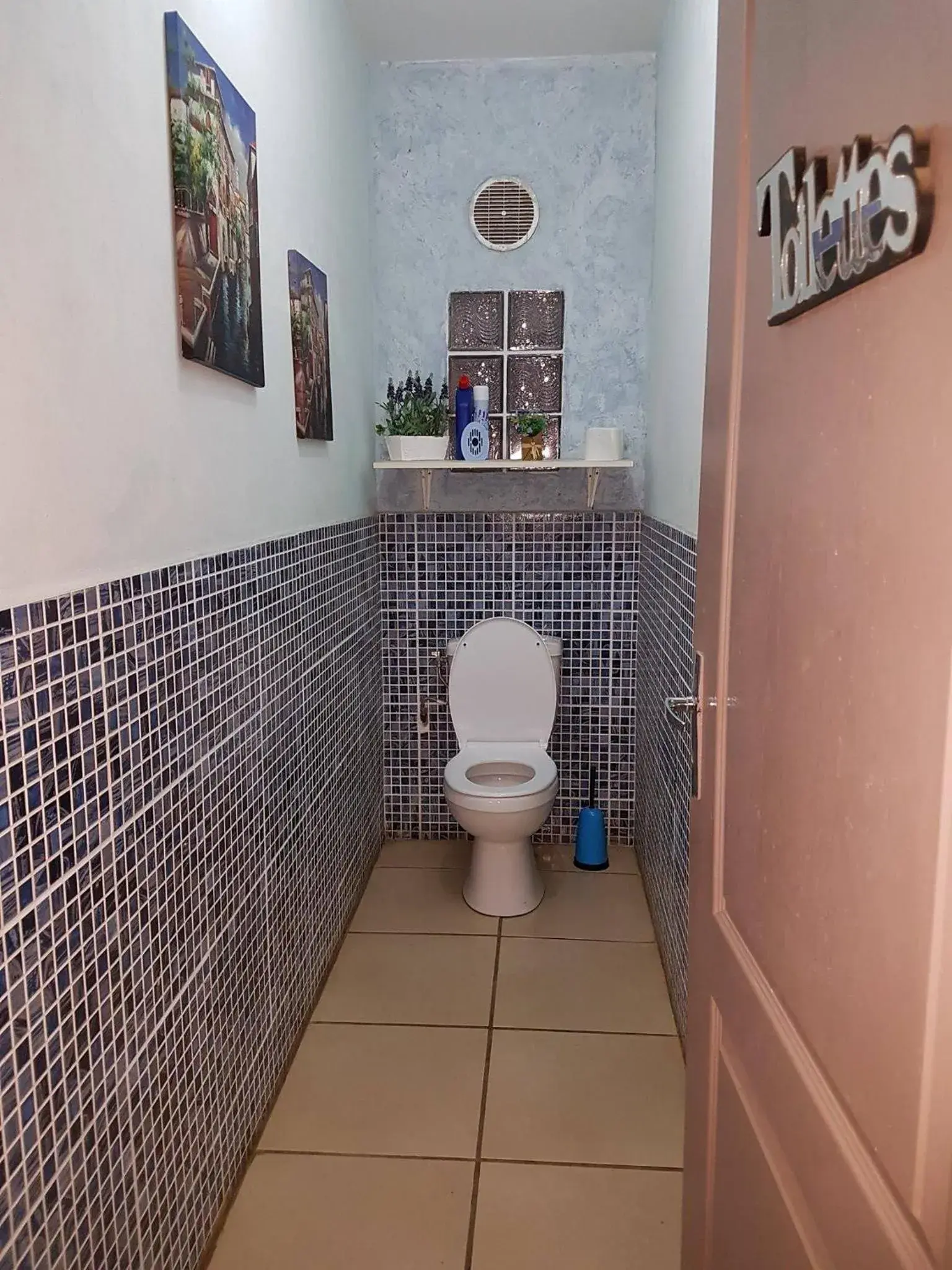 Double Room in Chez Chouchou Double Room in Chez Chouchou