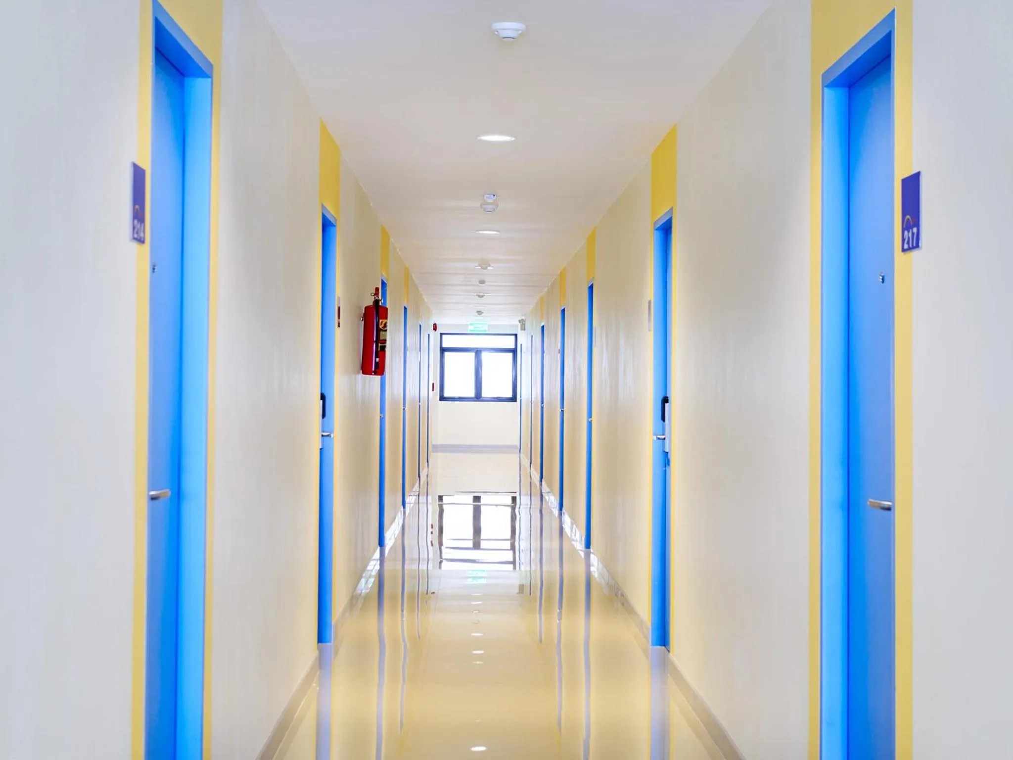 Area and facilities in HOP INN Rayong