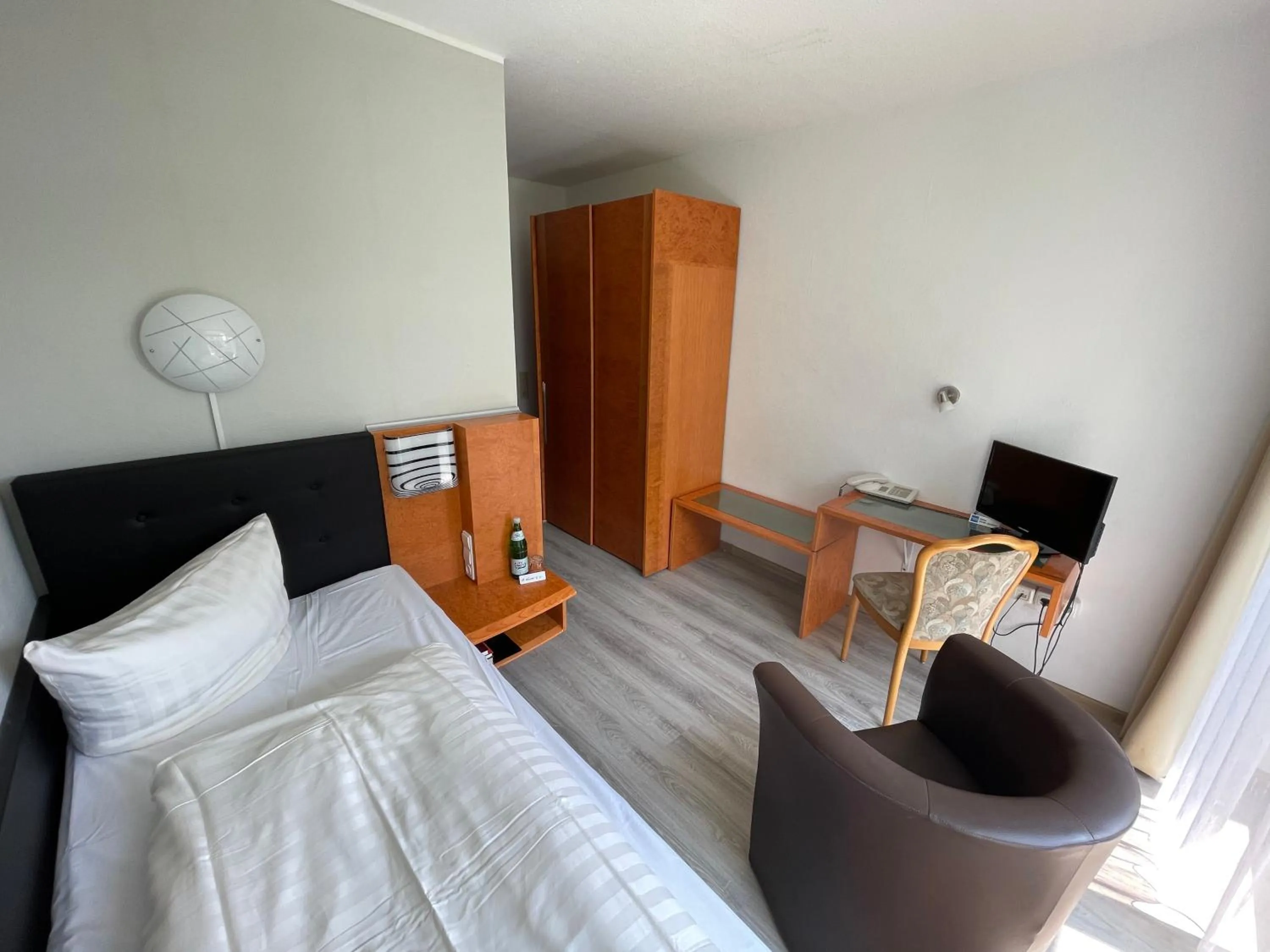 Photo of the whole room, Bed in Hotel Martina