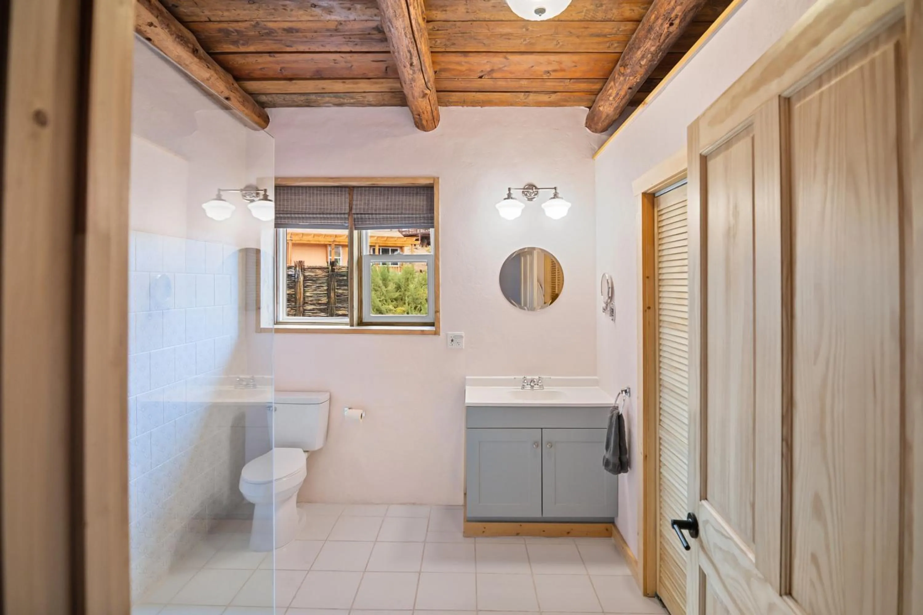 Bathroom in Willow Street Cottages