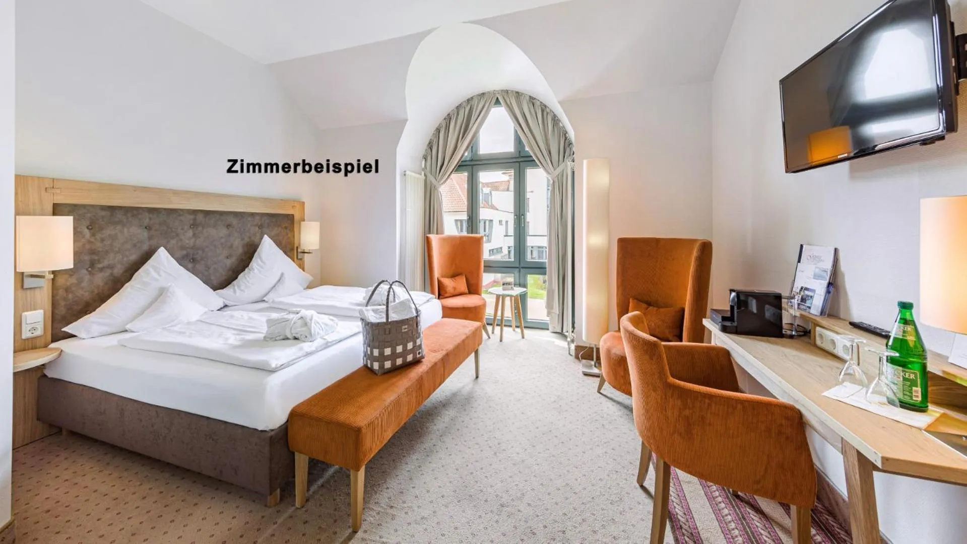 Photo of the whole room, Bed in Göbel's Hotel AquaVita