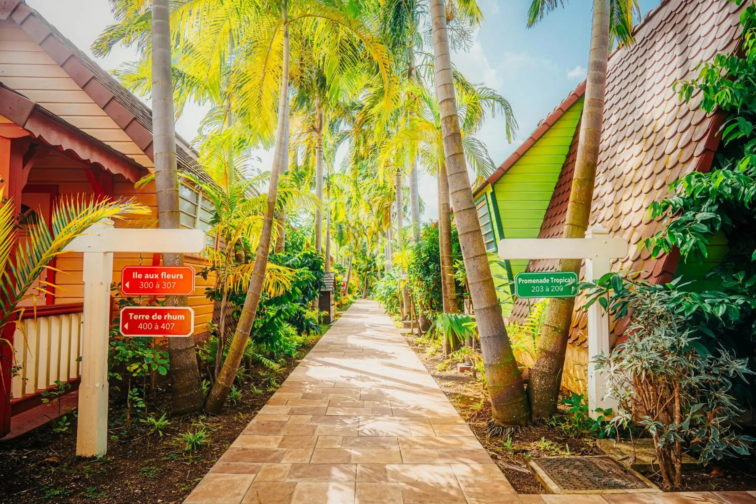 Bungalow Découverte - single occupancy - Lits Simples - Vue Jardin in Hotel Bambou Bungalow Découverte - single occupancy - Lits Simples - Vue Jardin in Hotel Bambou