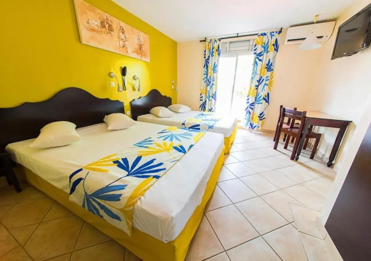 Chambre Familiale standard 4 personnes - Gran Kay in Hotel Bambou Chambre Familiale standard 4 personnes - Gran Kay in Hotel Bambou