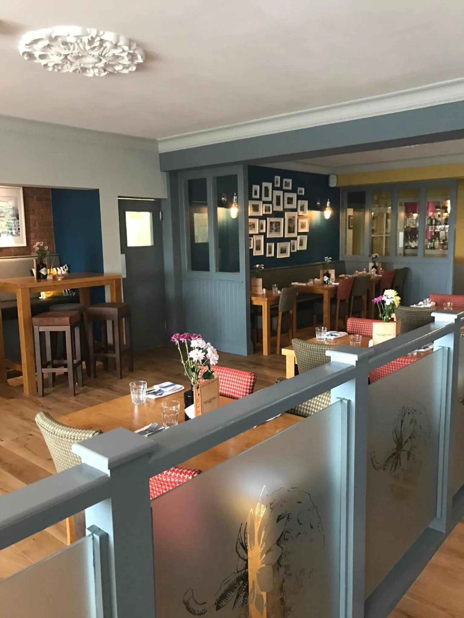 Strawberry Bank Hotel, NEC