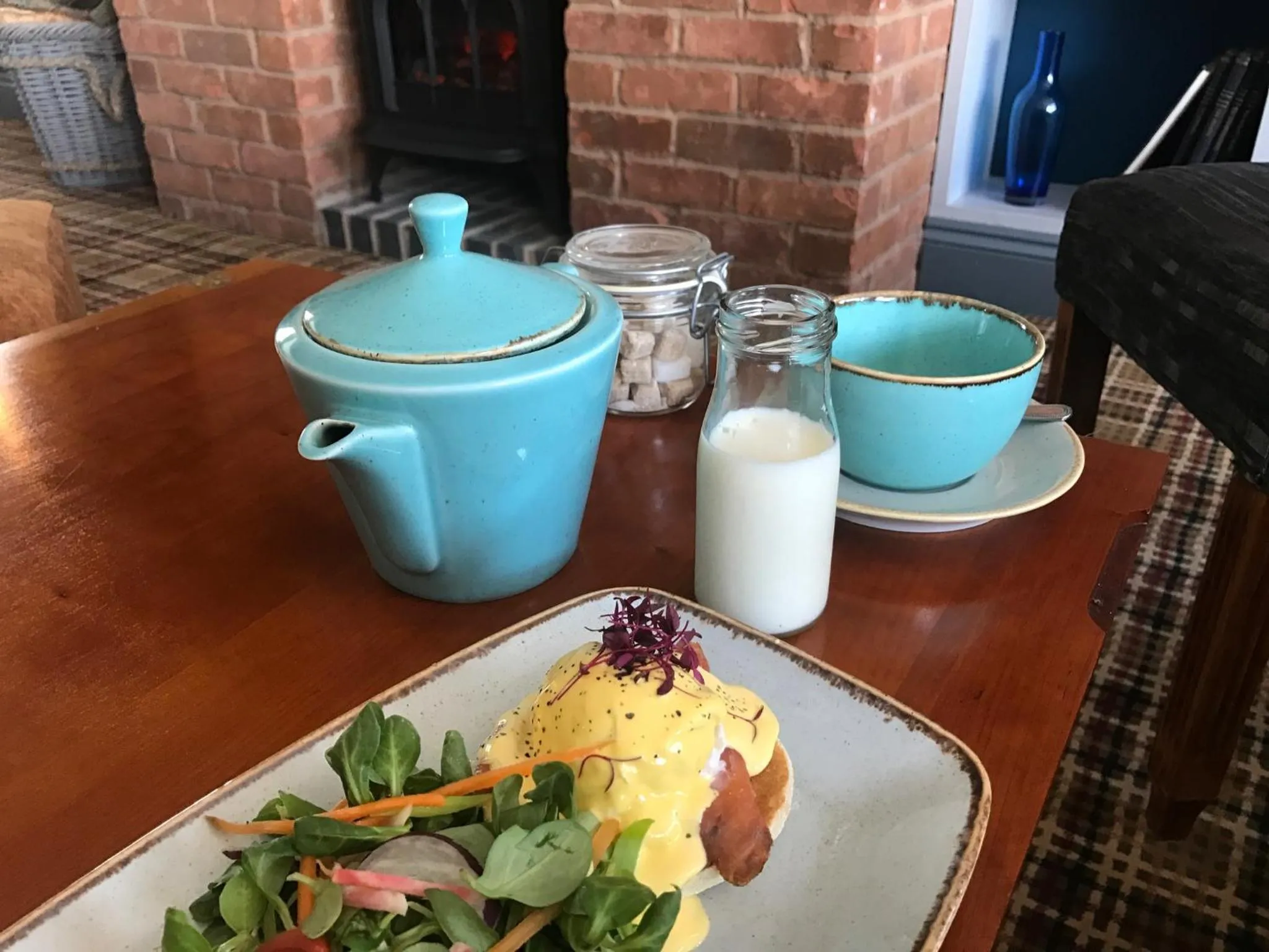 Strawberry Bank Hotel, NEC