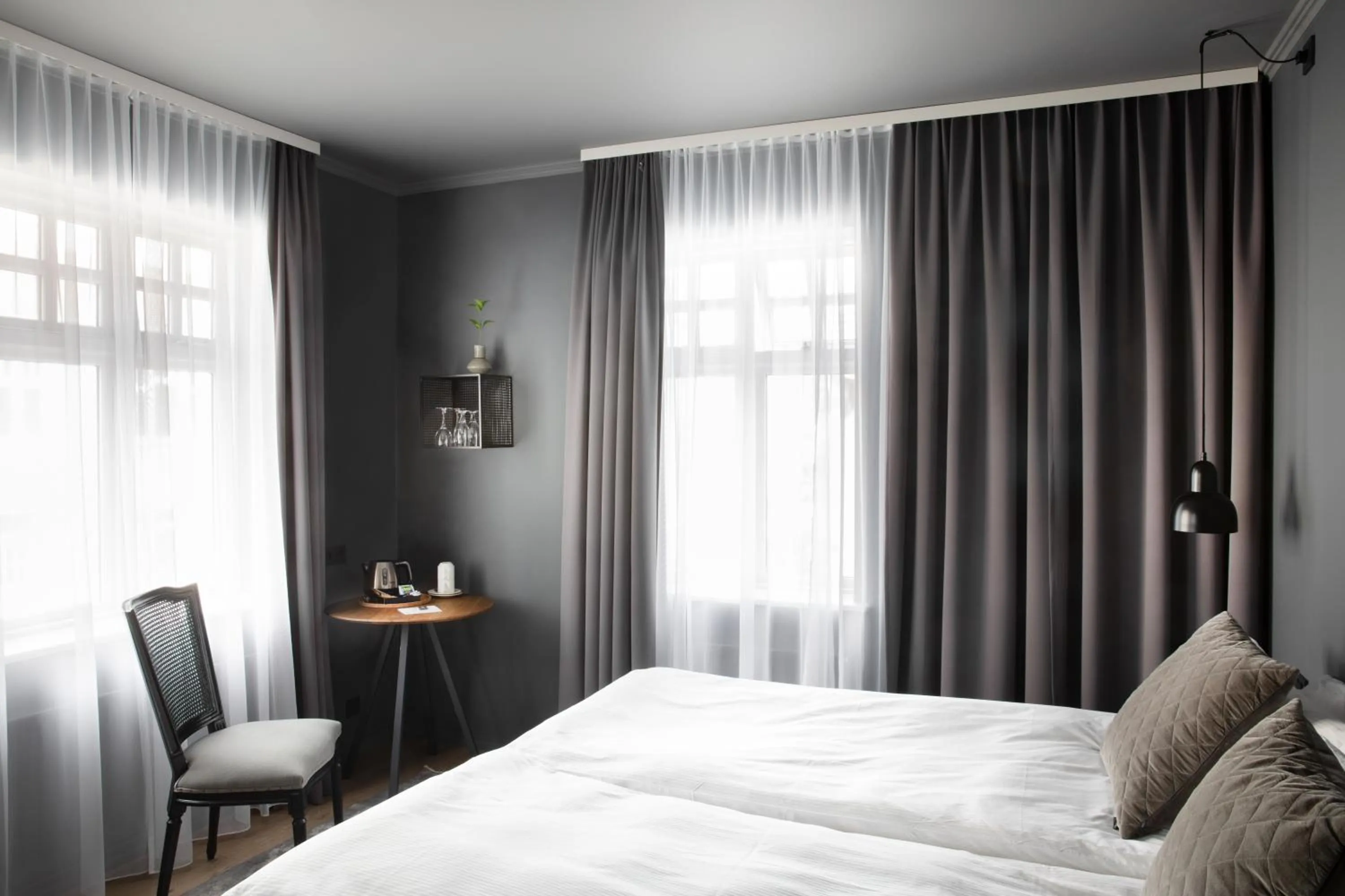 Photo of the whole room, Bed in Hotel Ódinsvé