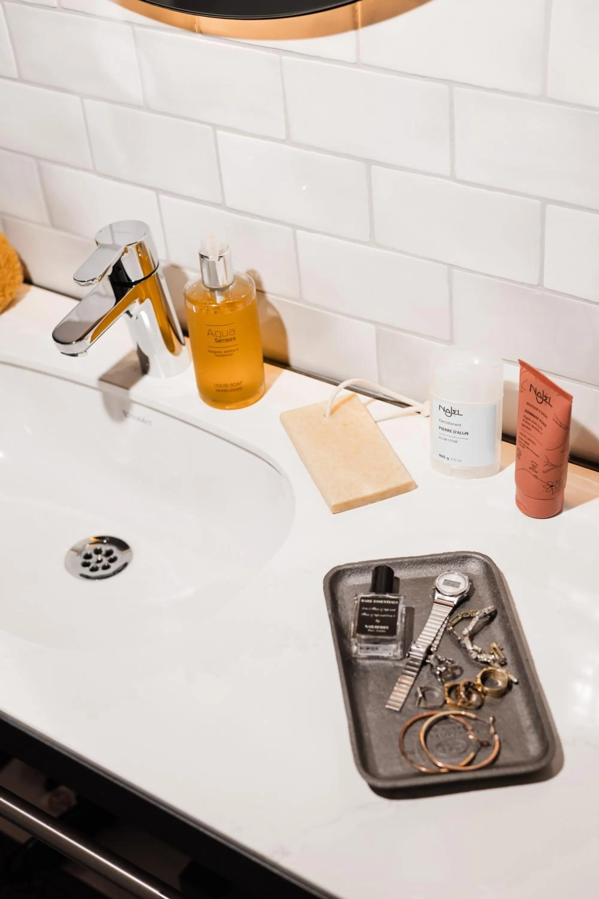 Bathroom in Hotel Ódinsvé