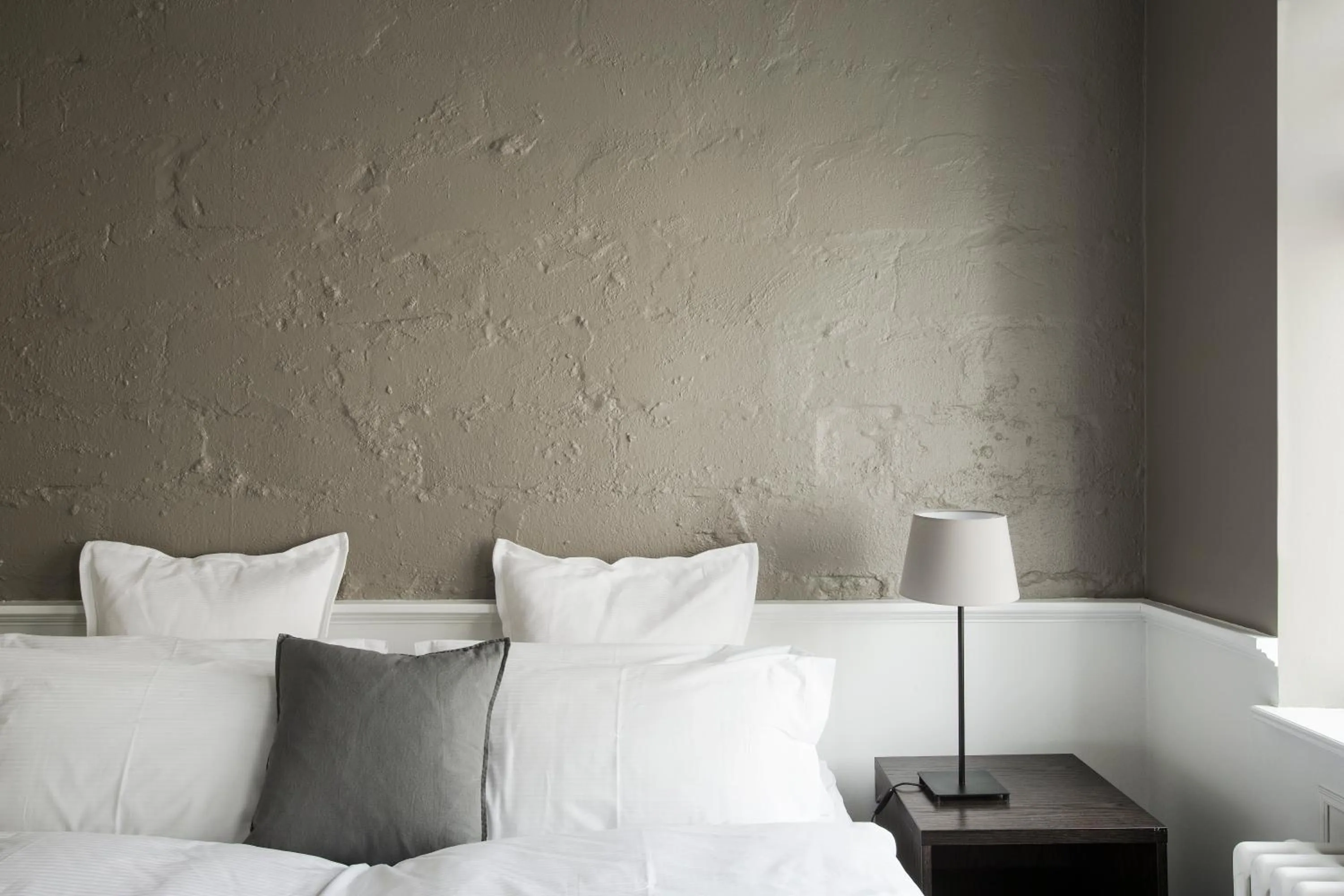 Decorative detail, Bed in Hotel Ódinsvé