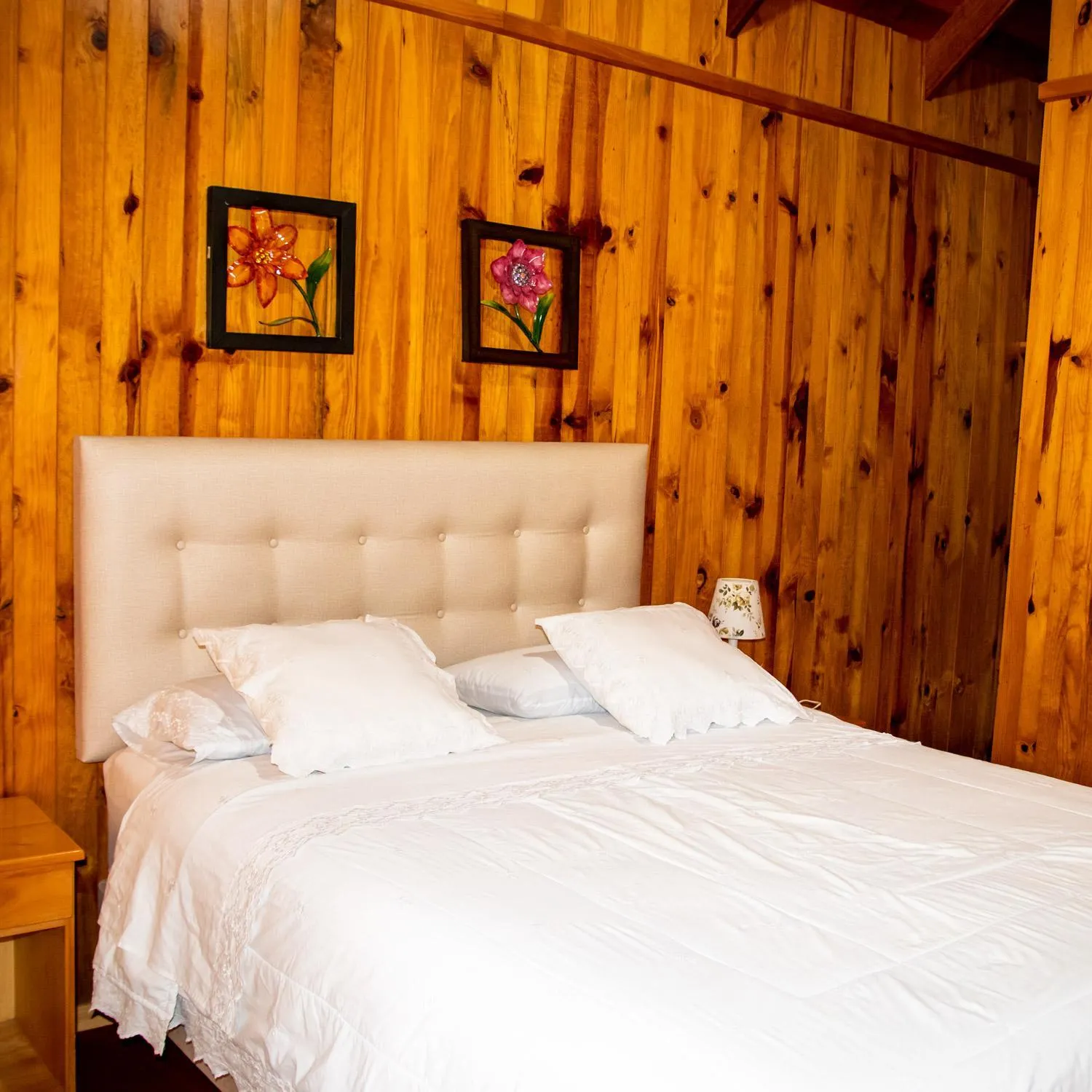 Bed in Cemayu Lodge