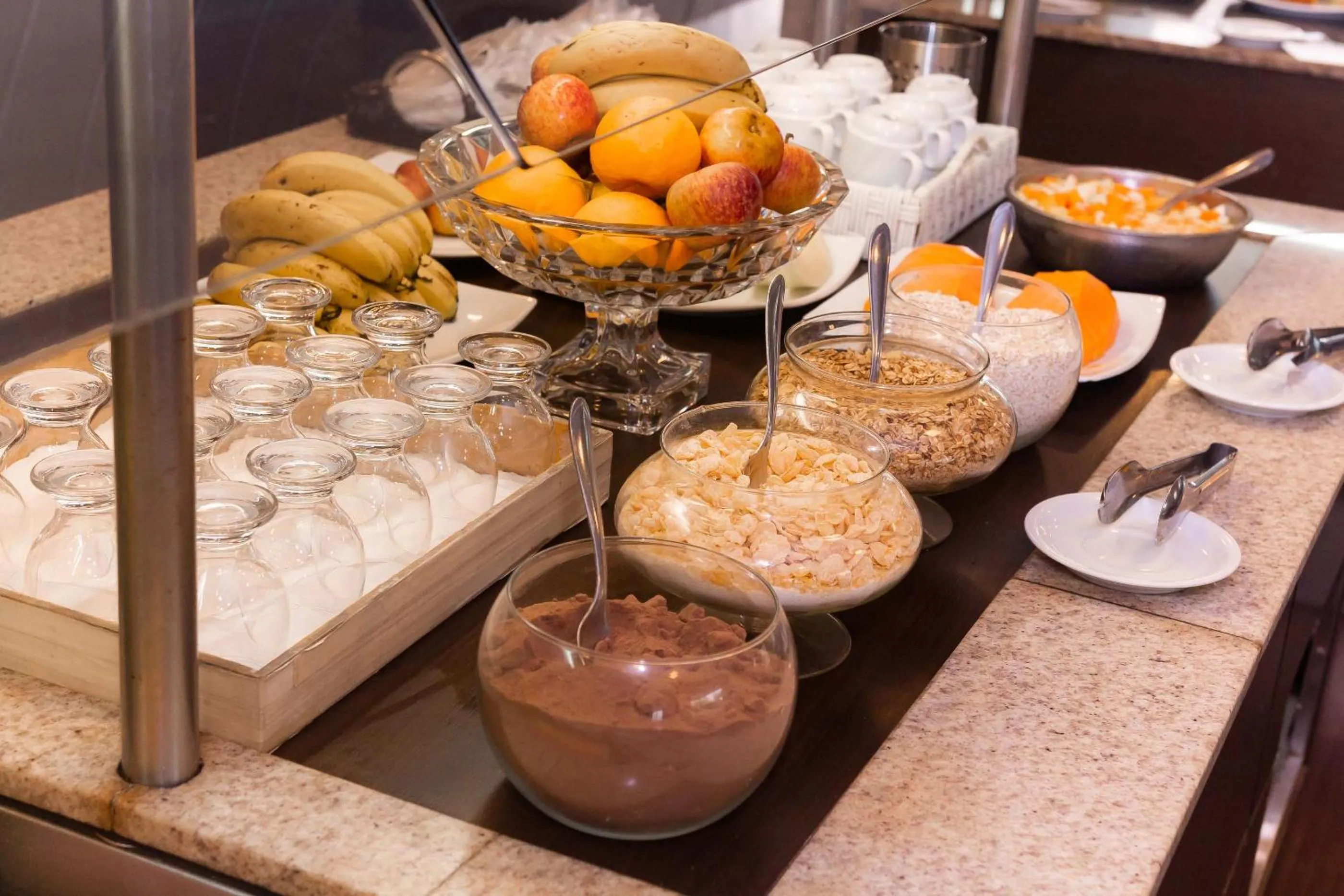 Breakfast in Kennedy Slim Hotel