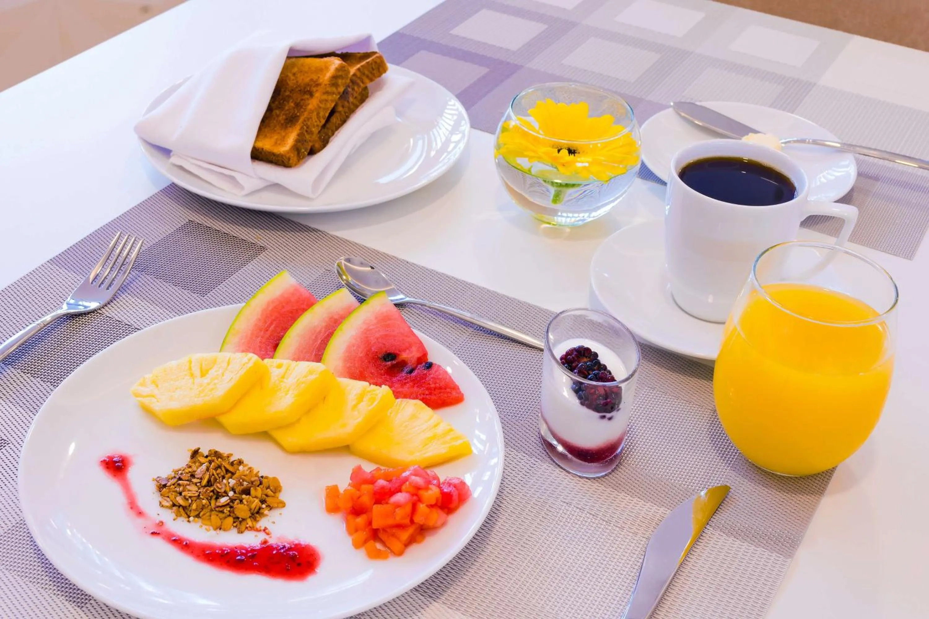 Food and drinks in NH Puebla FINSA