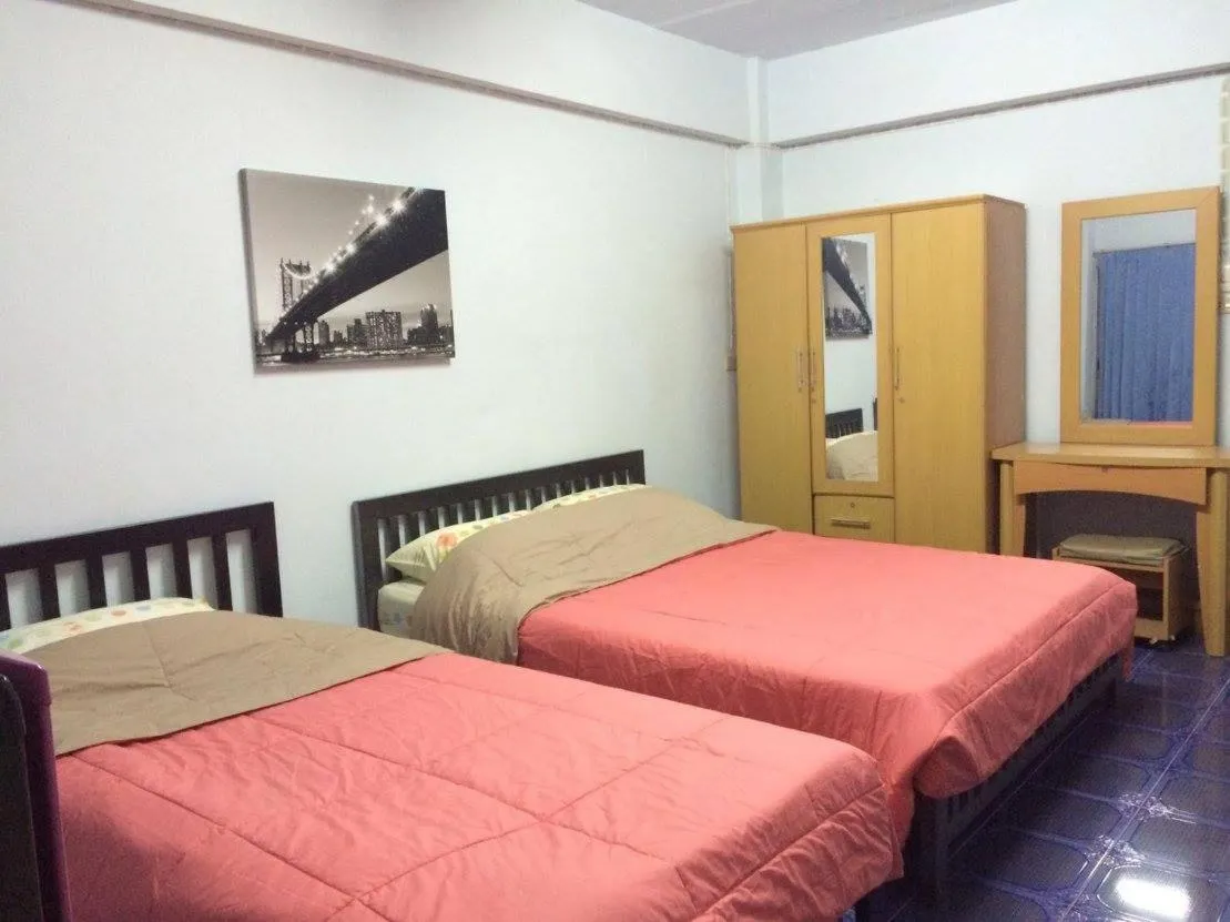 Bed in Earth Mansion Sai 5