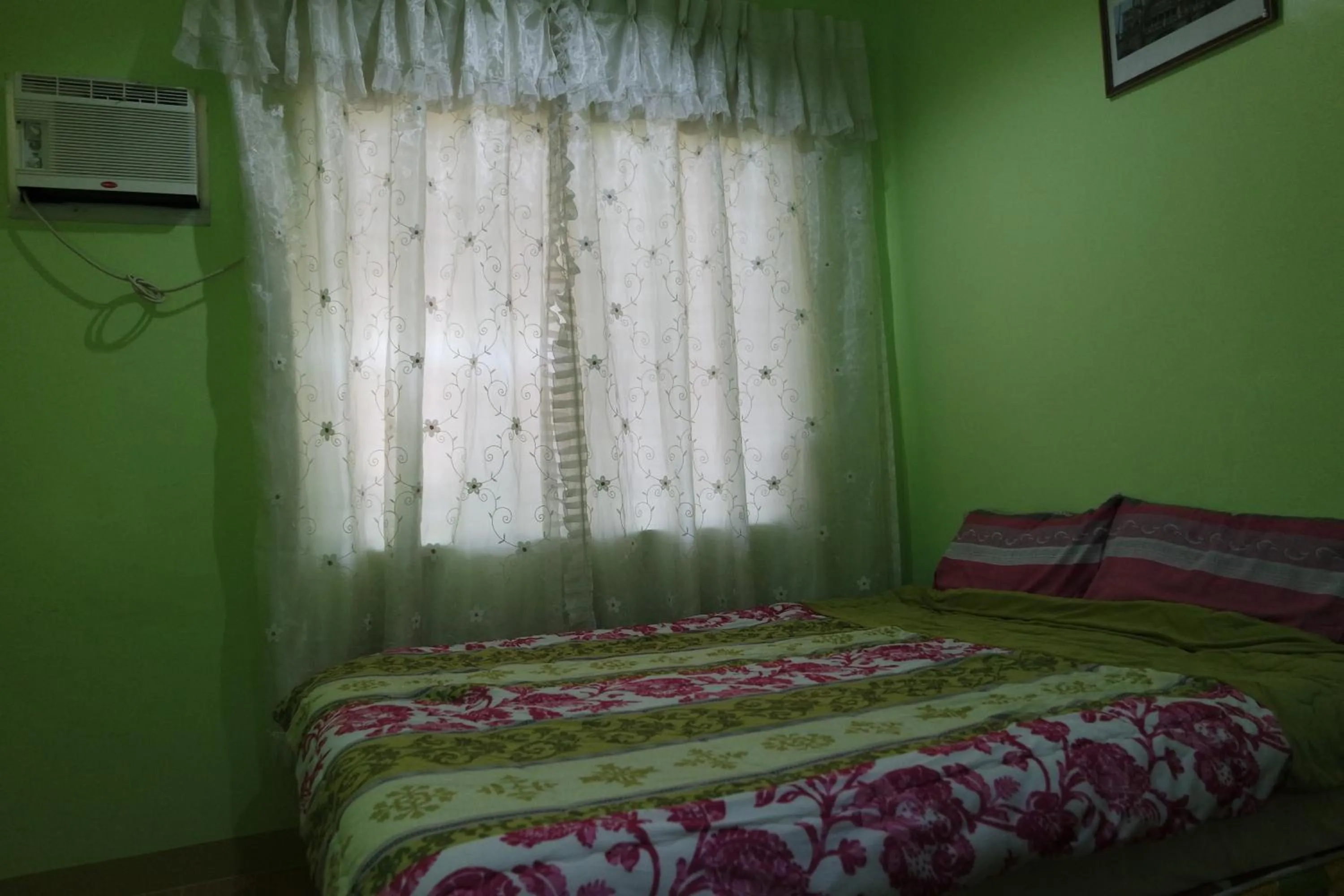 Bedroom, Bed in Yoo C Apartment