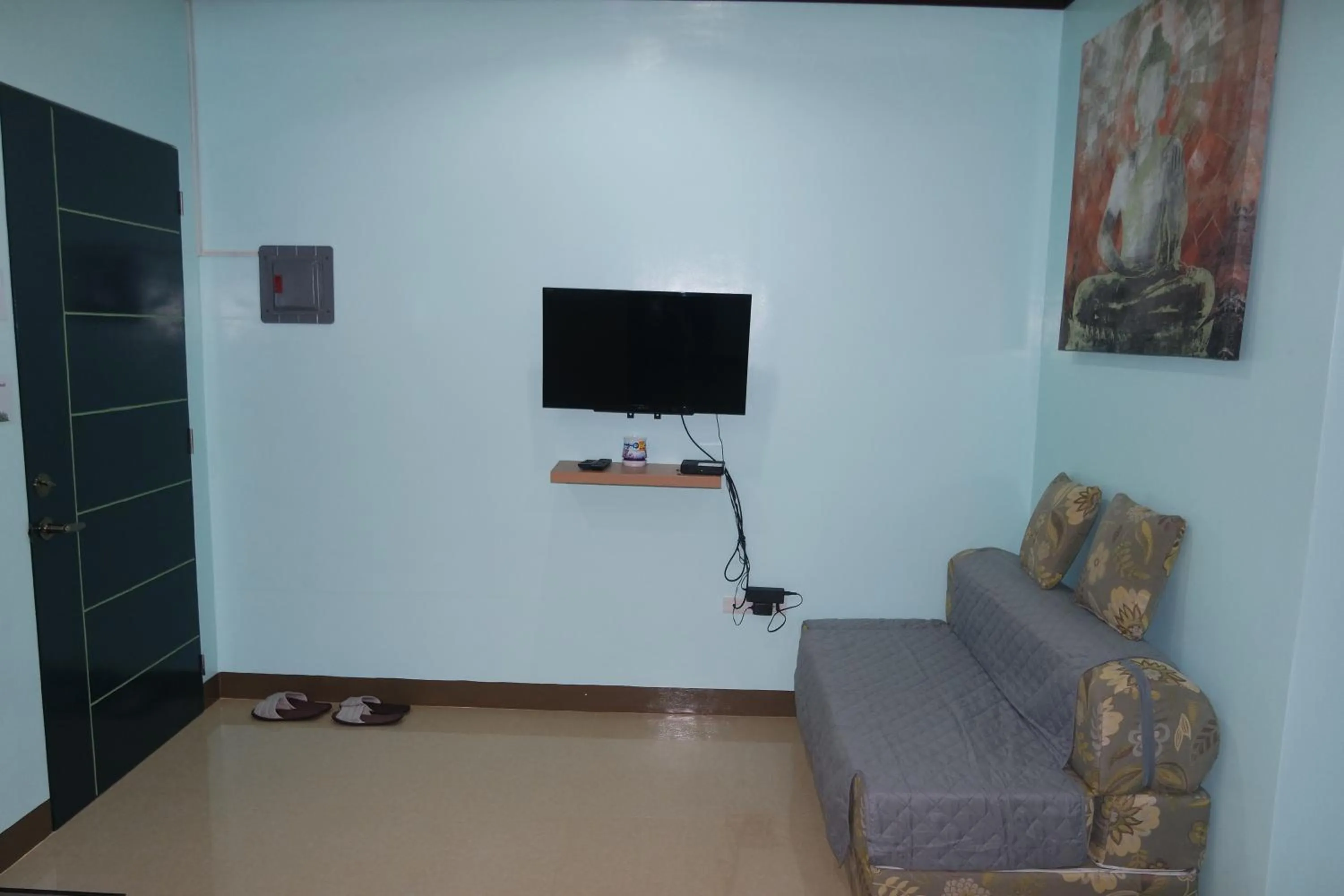 Living room in Yoo C Apartment