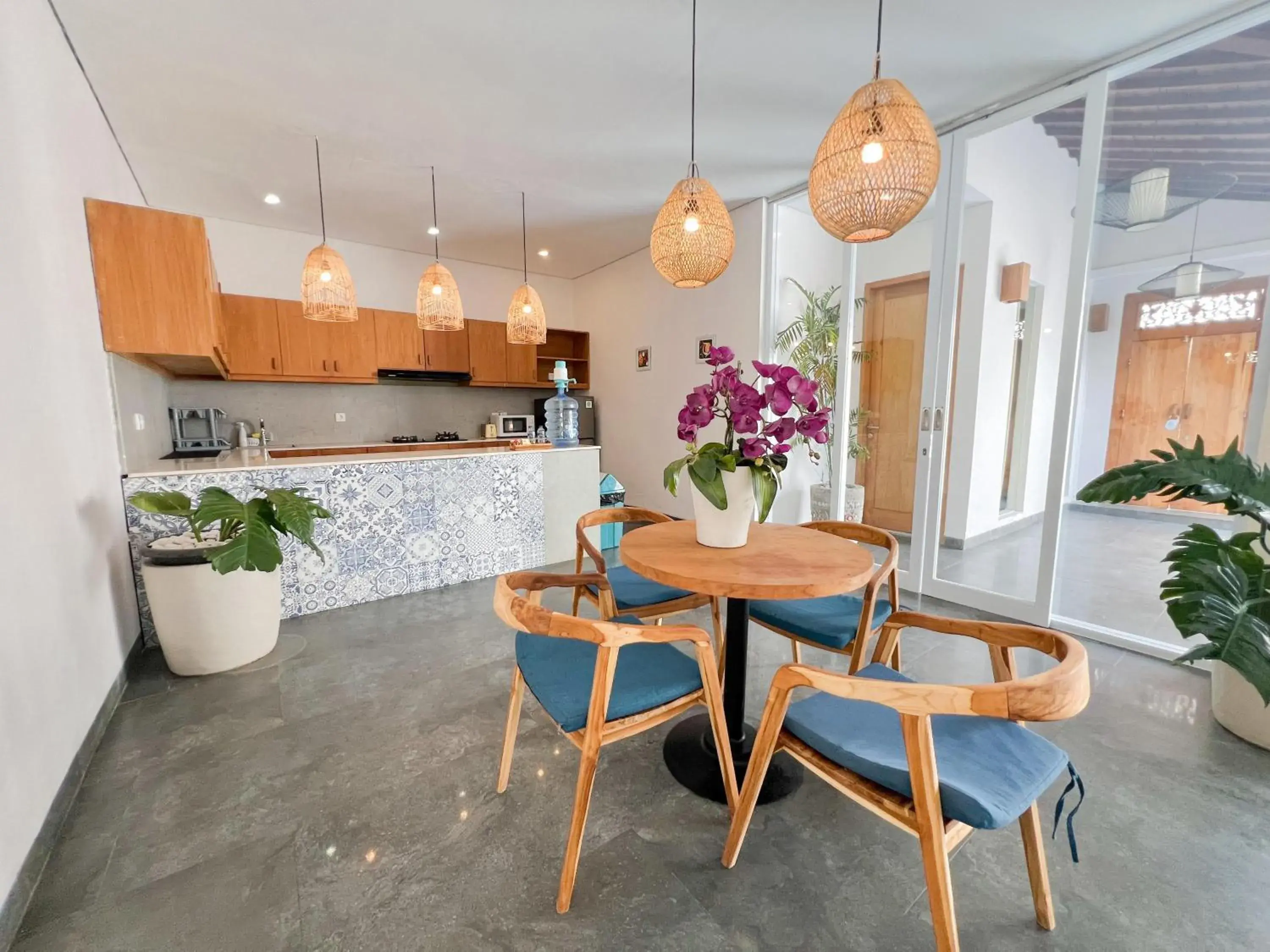 Two Bedroom Villa with Private Pool in Apple Villa & Suite Seminyak Two Bedroom Villa with Private Pool in Apple Villa & Suite Seminyak