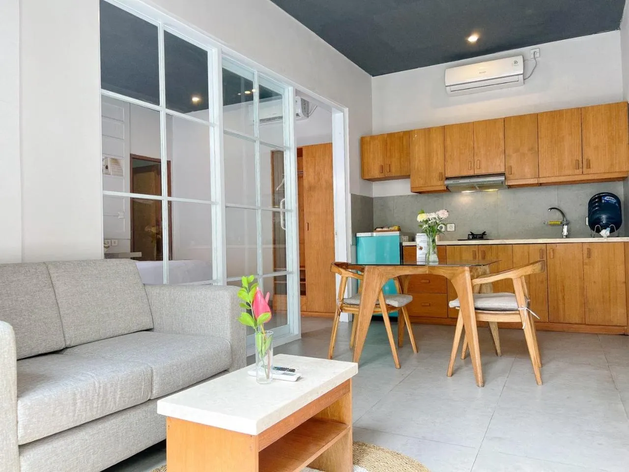 Apple Villa & Suite Seminyak