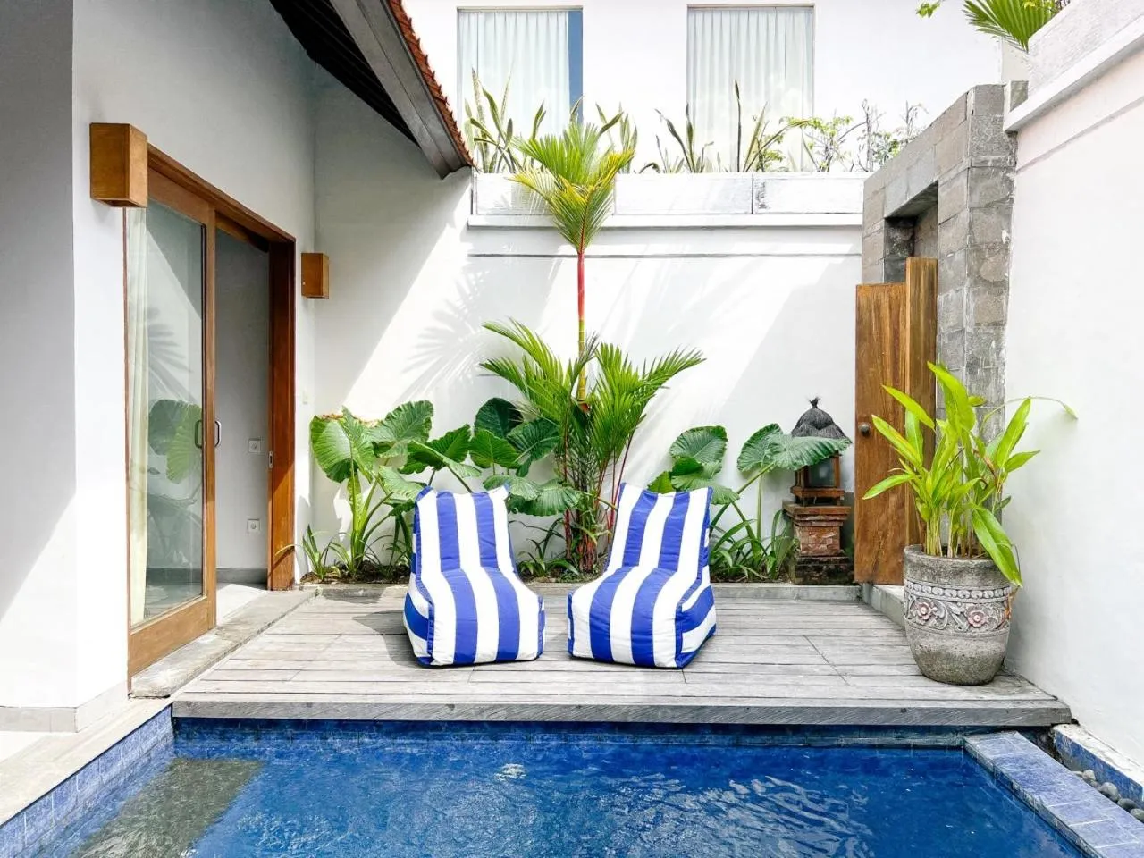 Apple Villa & Suite Seminyak