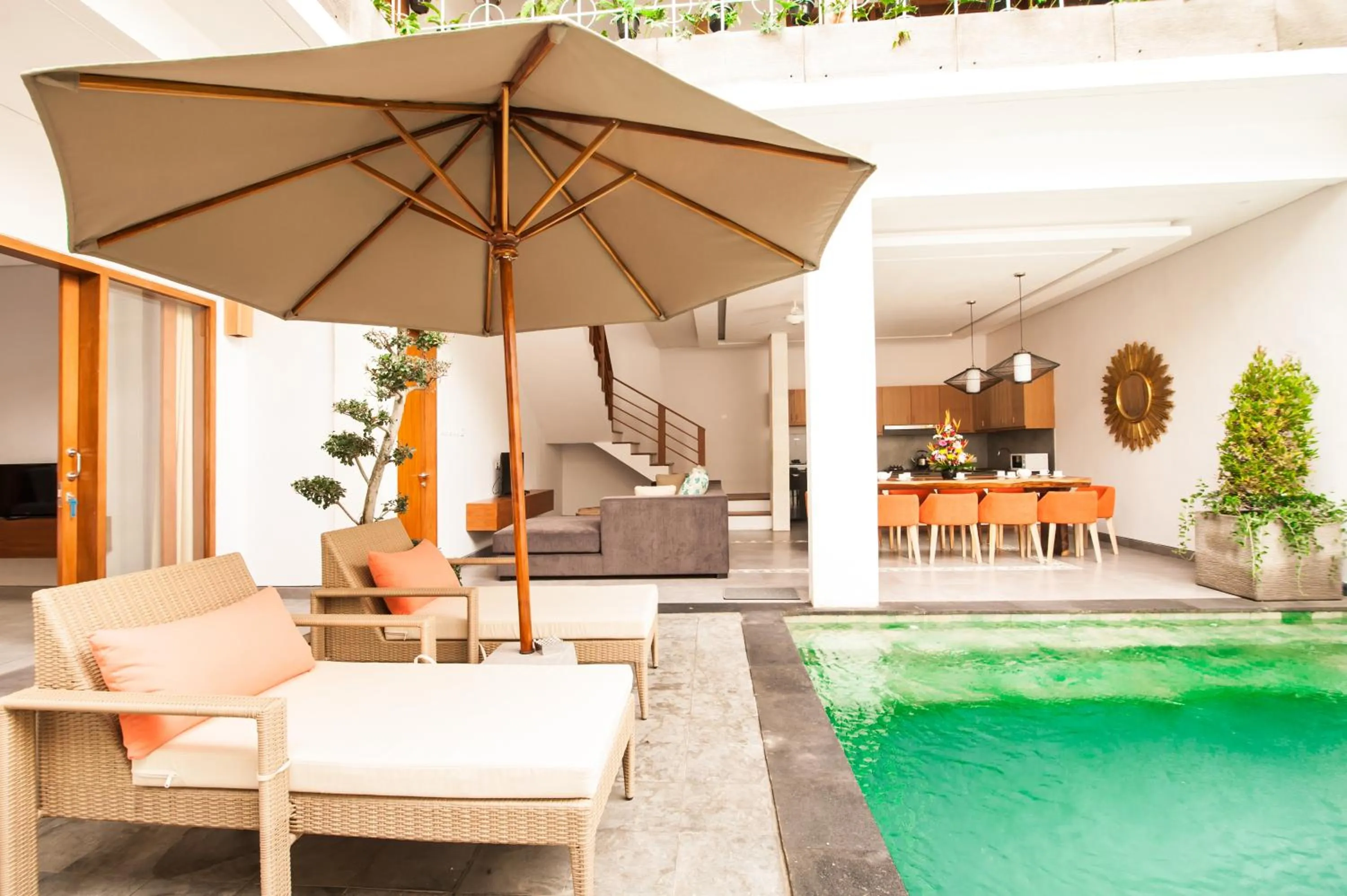 Apple Villa & Suite Seminyak