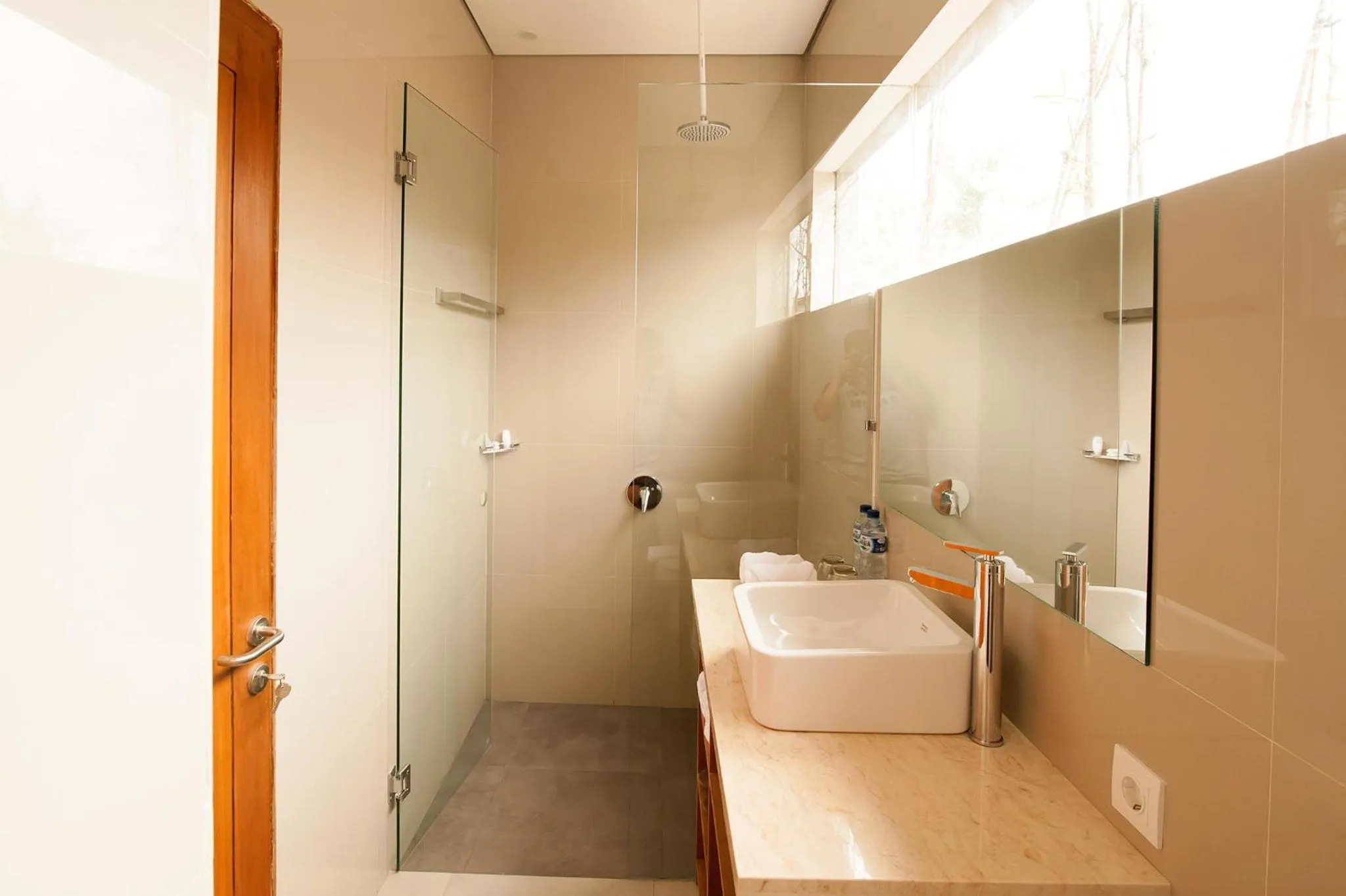 Apple Villa & Suite Seminyak