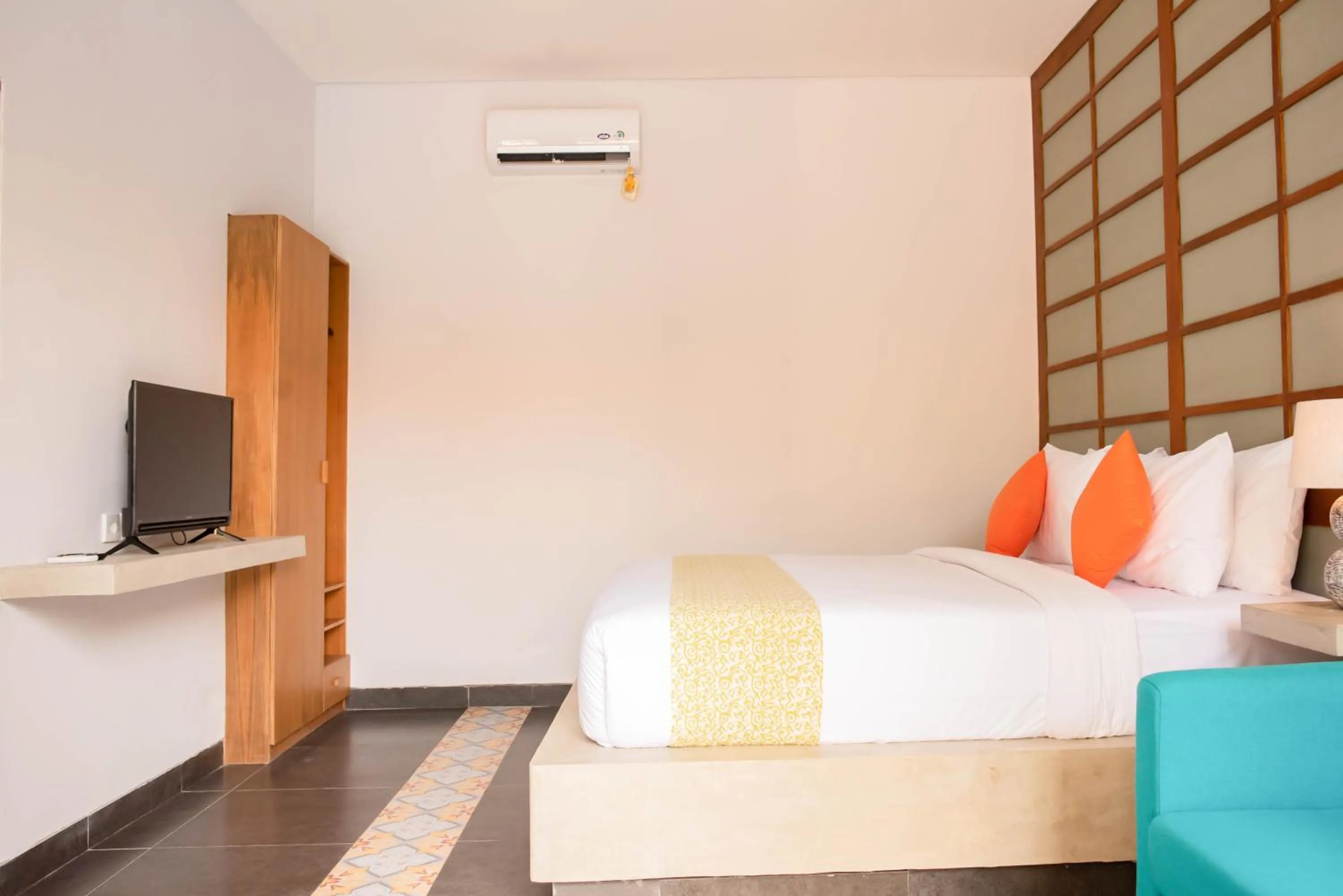 Bed in Apple Villa & Suite Seminyak