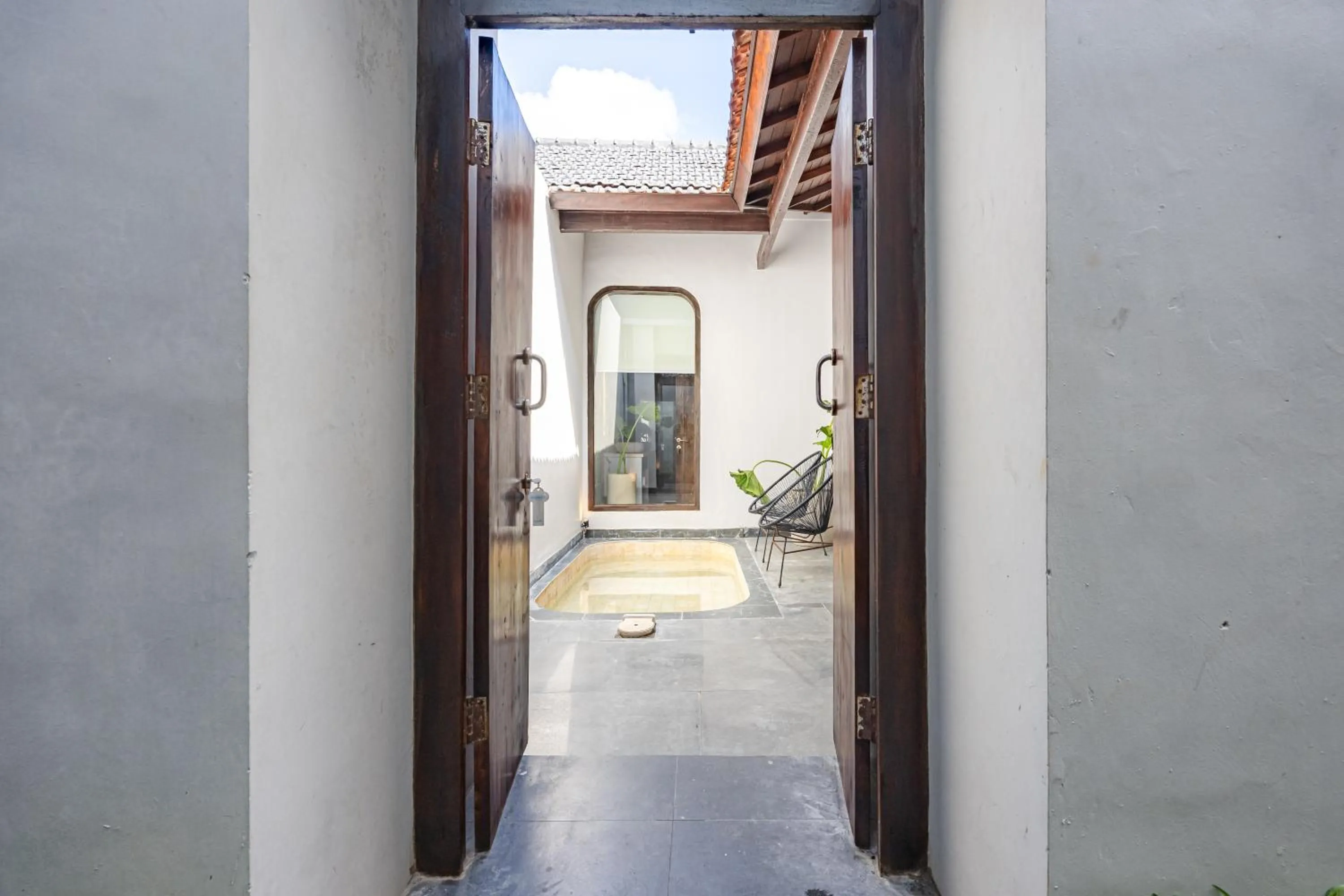 Apple Villa & Suite Seminyak