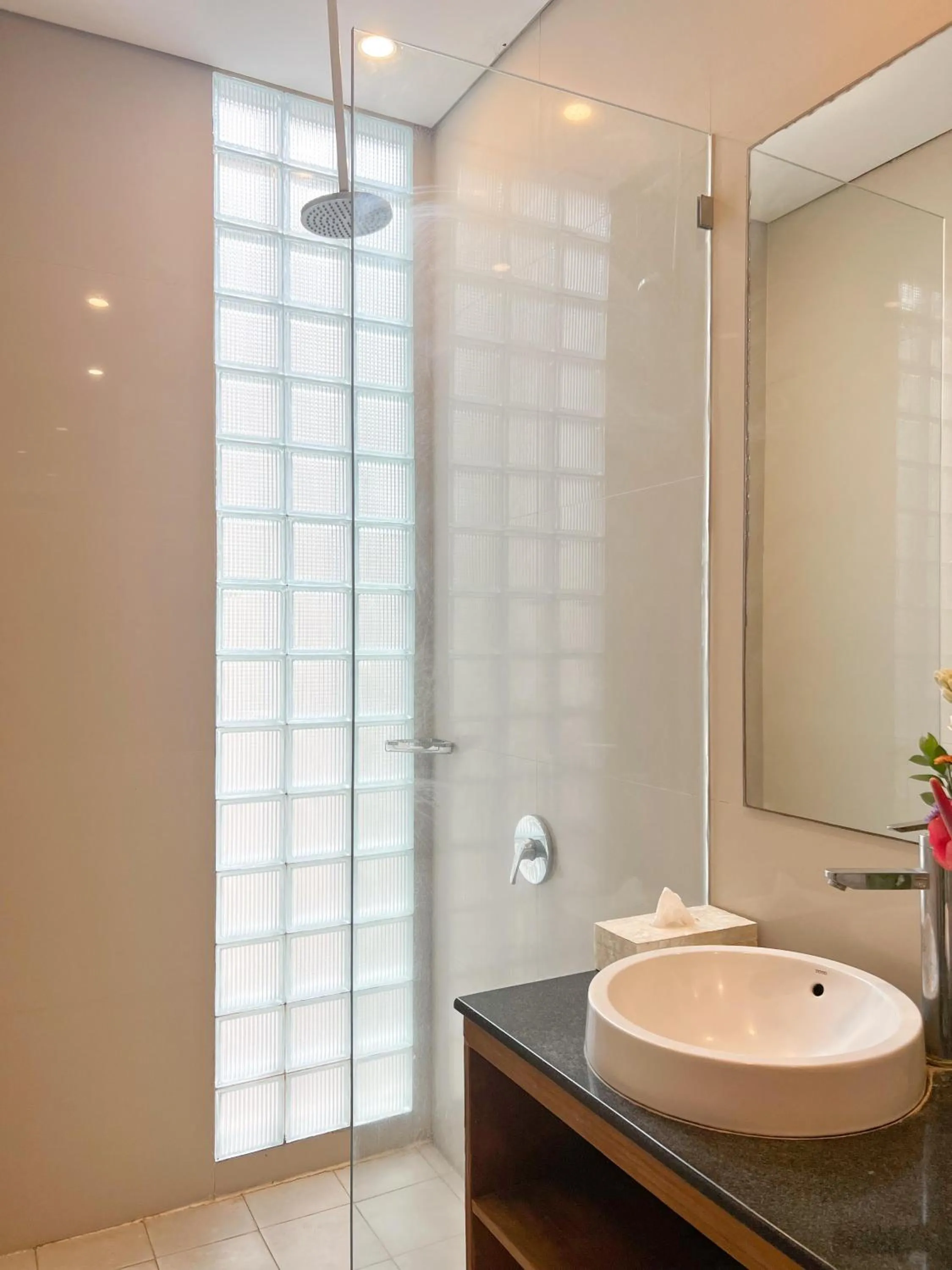 Apple Villa & Suite Seminyak