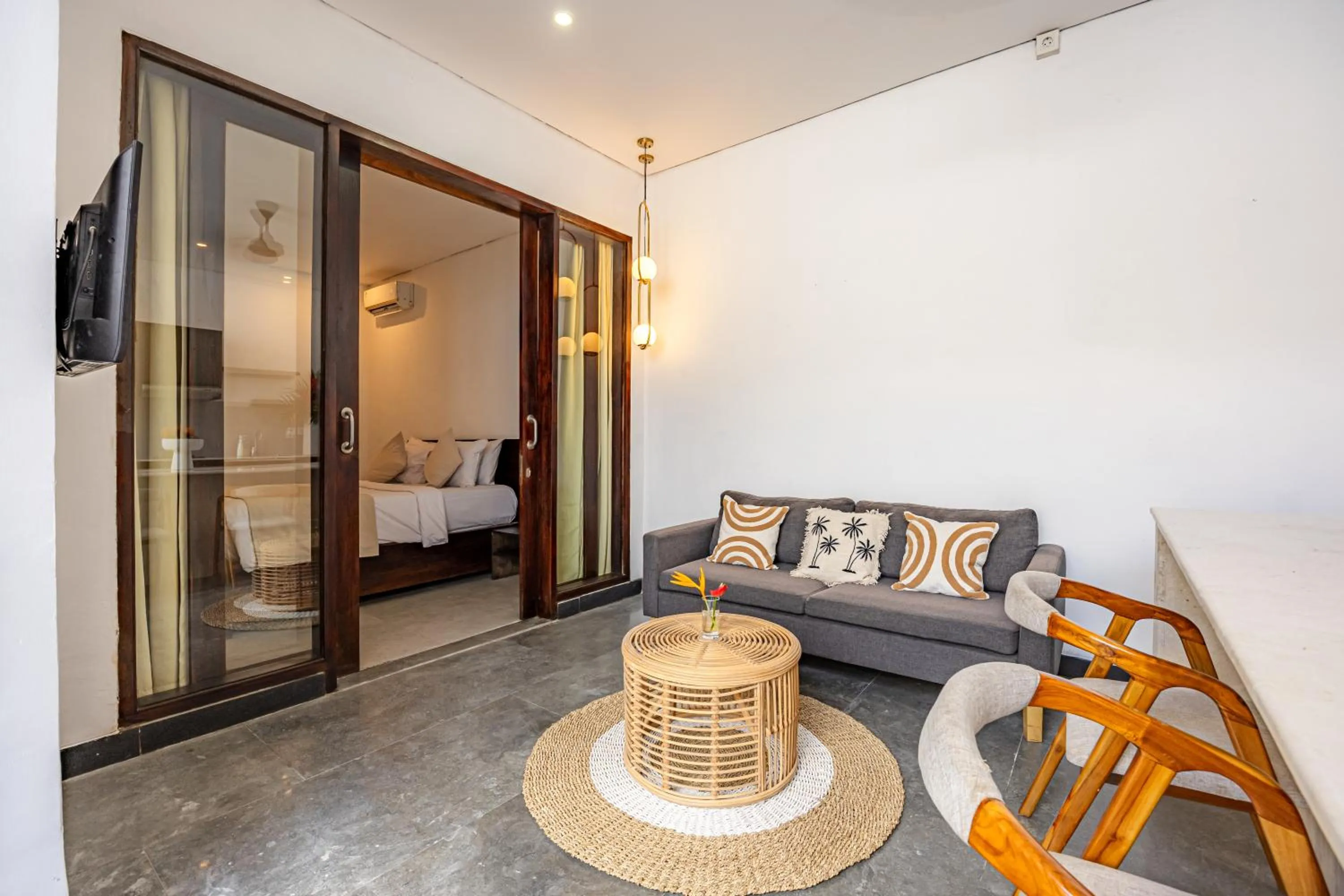 Bed in Apple Villa & Suite Seminyak