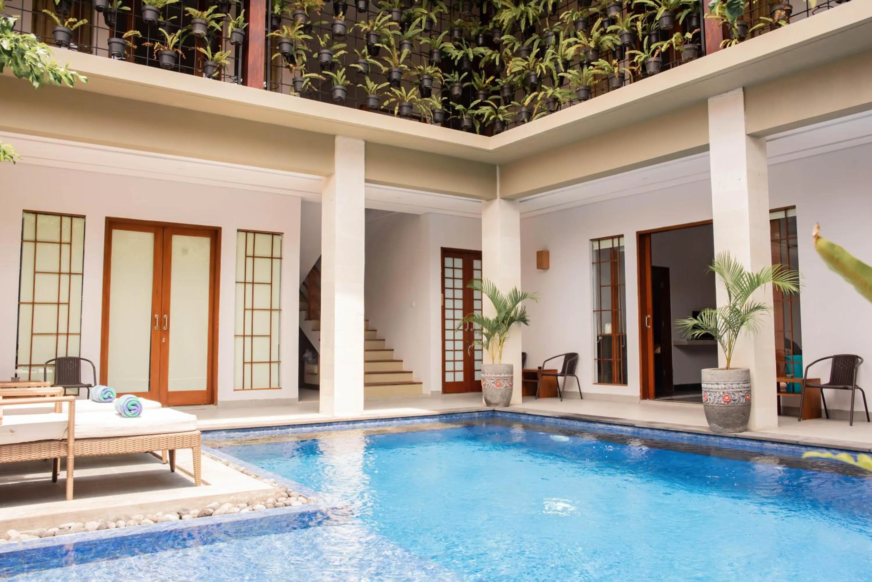 Apple Villa & Suite Seminyak