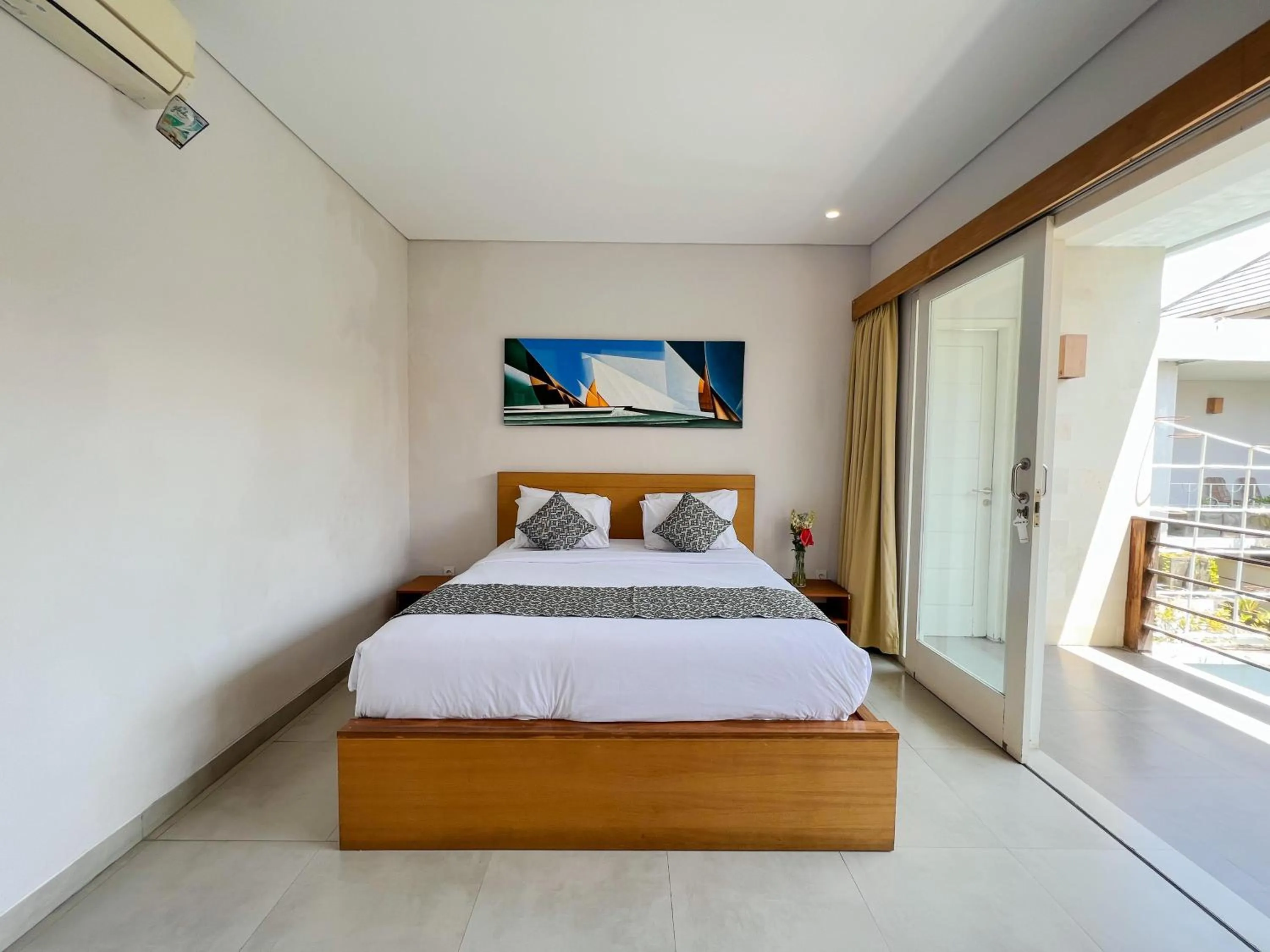 Bed in Apple Villa & Suite Seminyak
