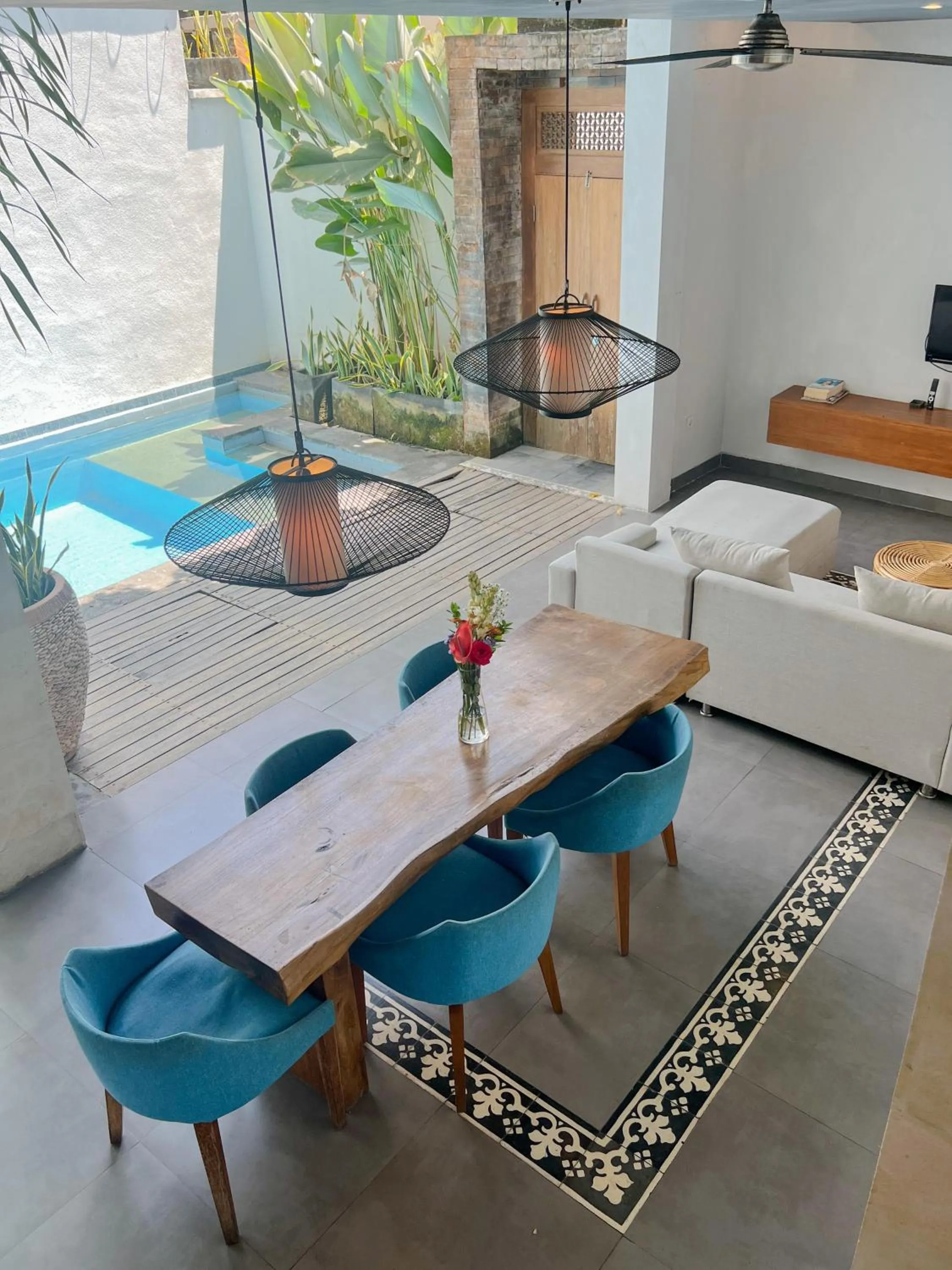 Apple Villa & Suite Seminyak