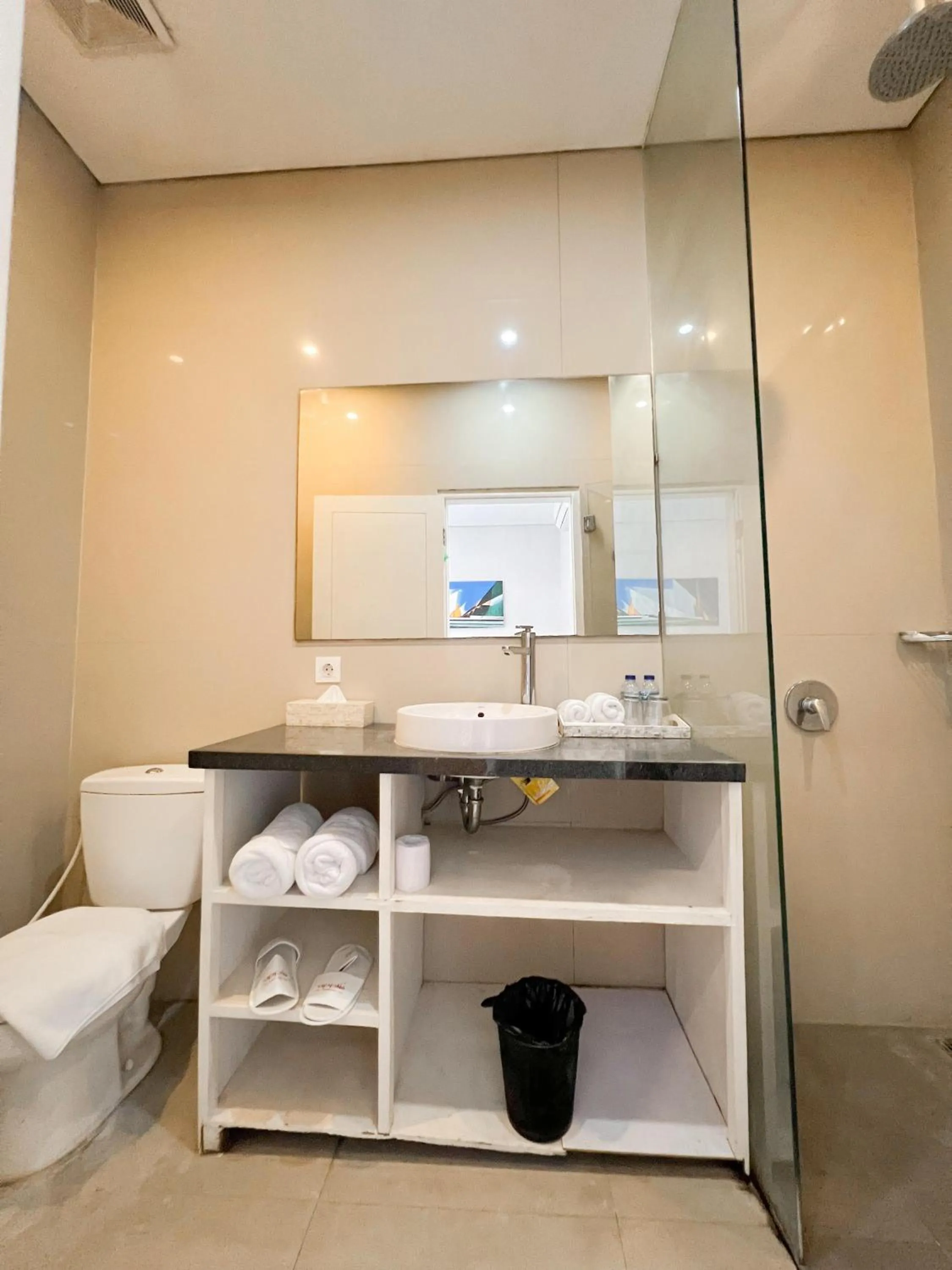 Apple Villa & Suite Seminyak