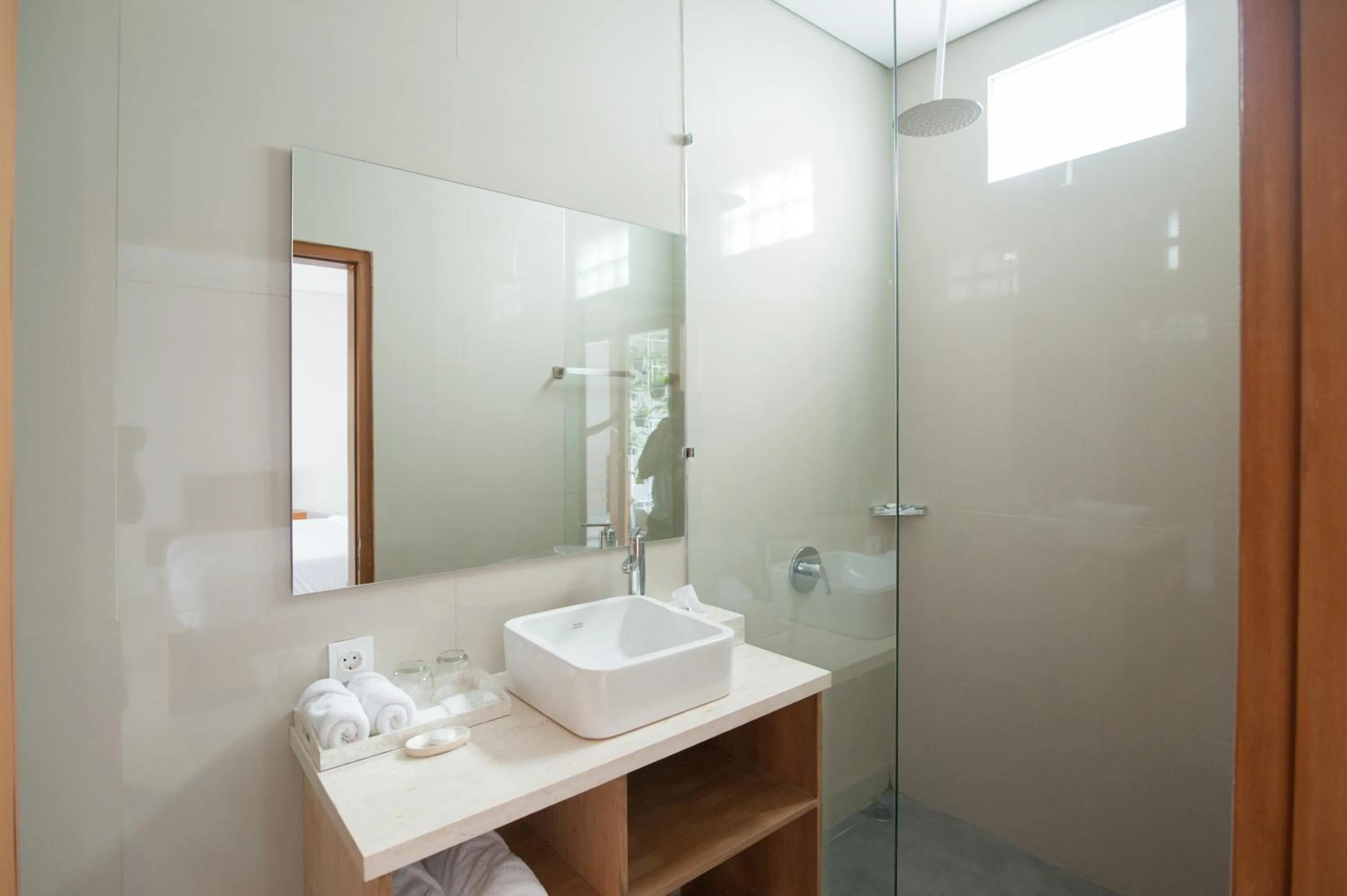 Apple Villa & Suite Seminyak