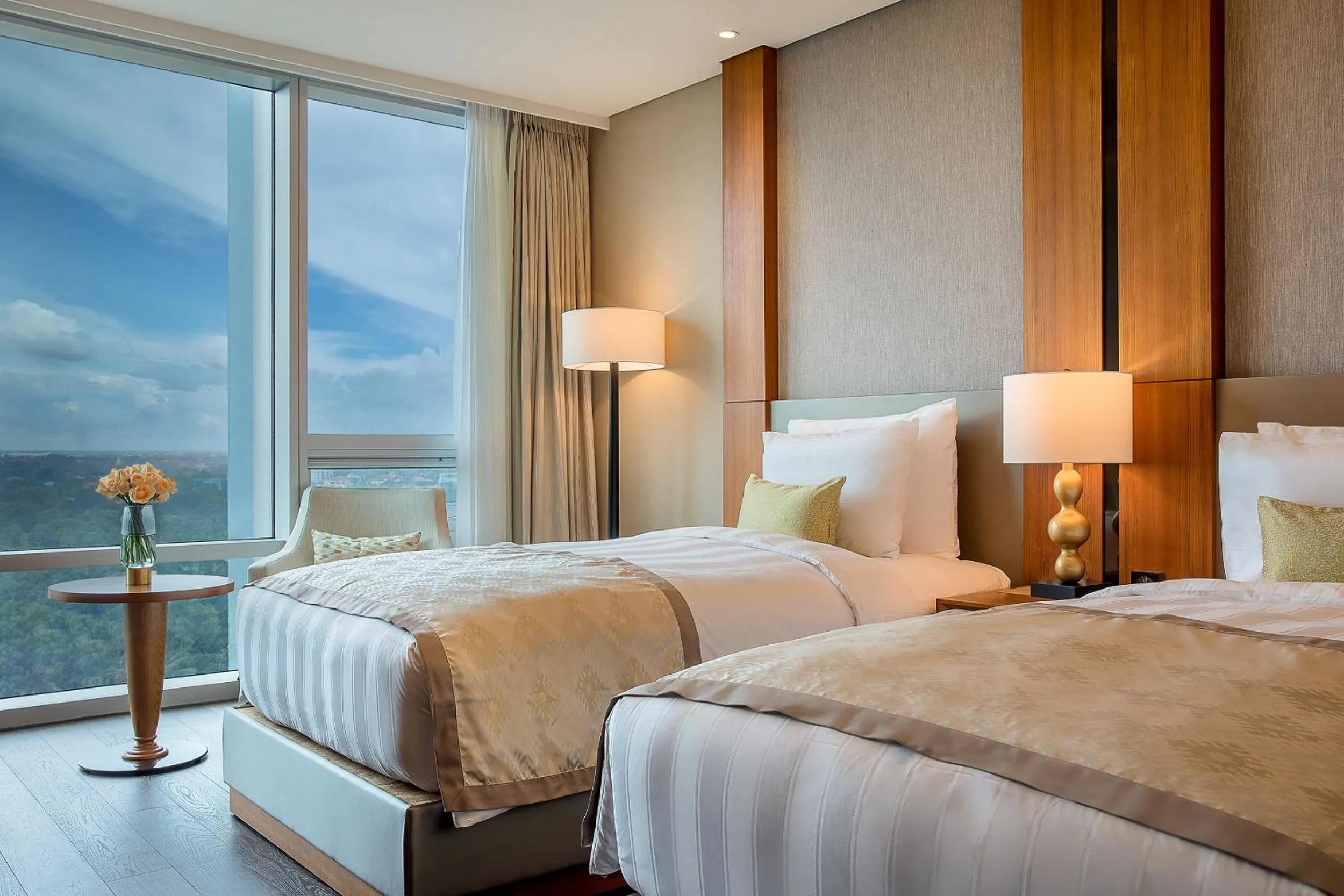 Bed in LOTTE Hotel Yangon