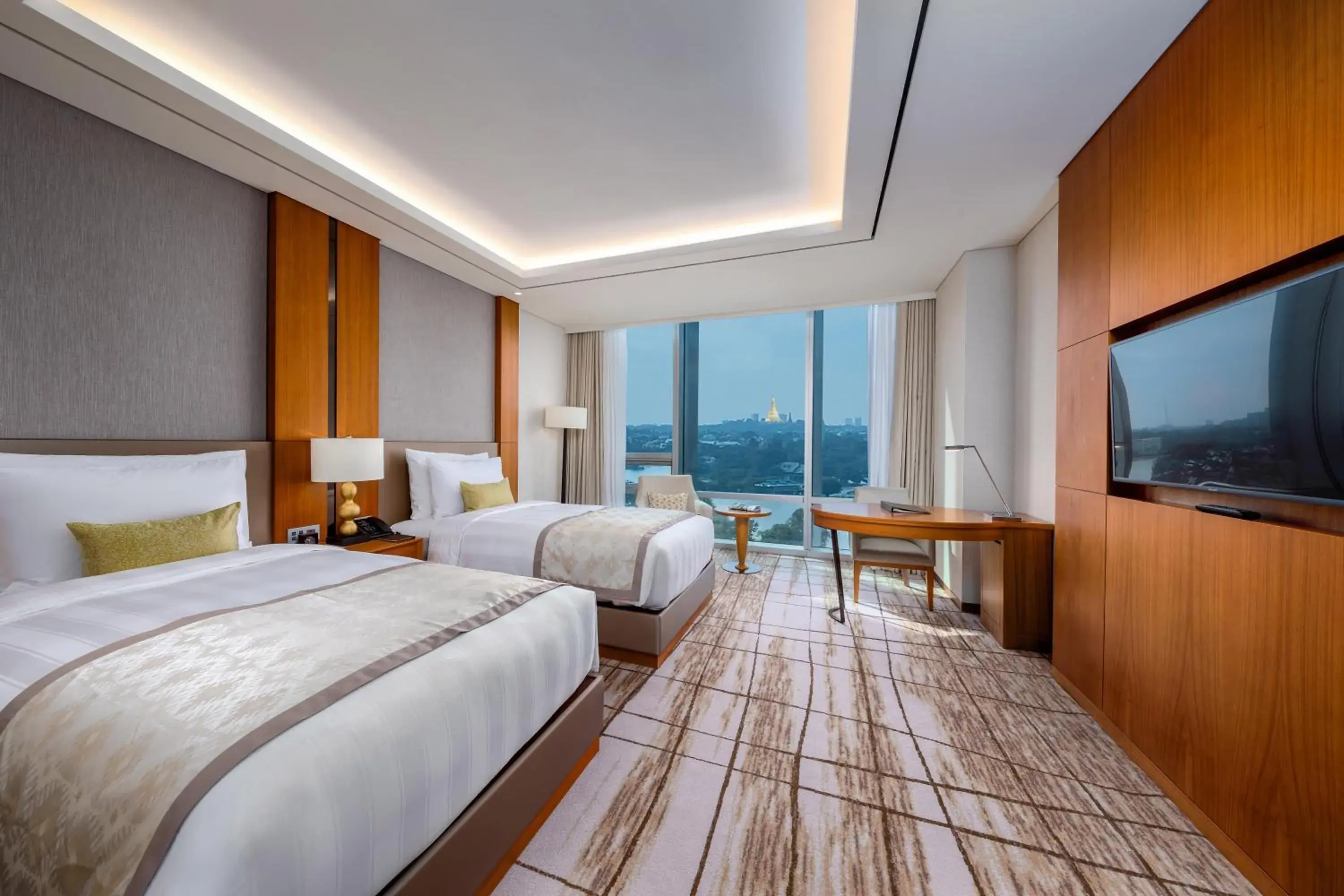 Premier Lake Twin in LOTTE Hotel Yangon Premier Lake Twin in LOTTE Hotel Yangon