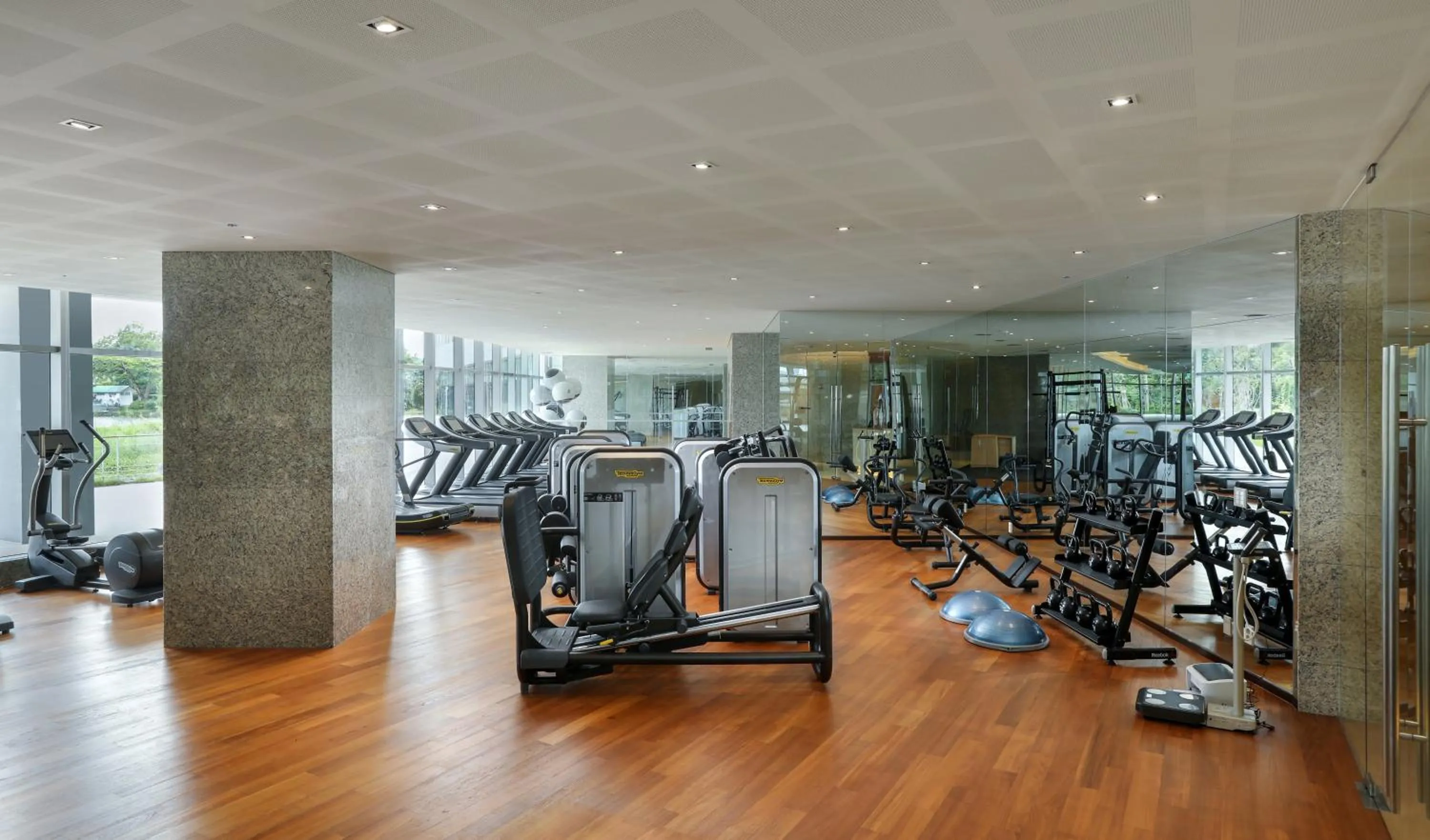 Fitness centre/facilities in LOTTE Hotel Yangon