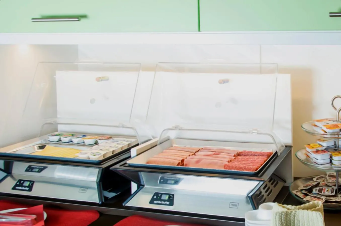 Buffet breakfast in Hotel Royal