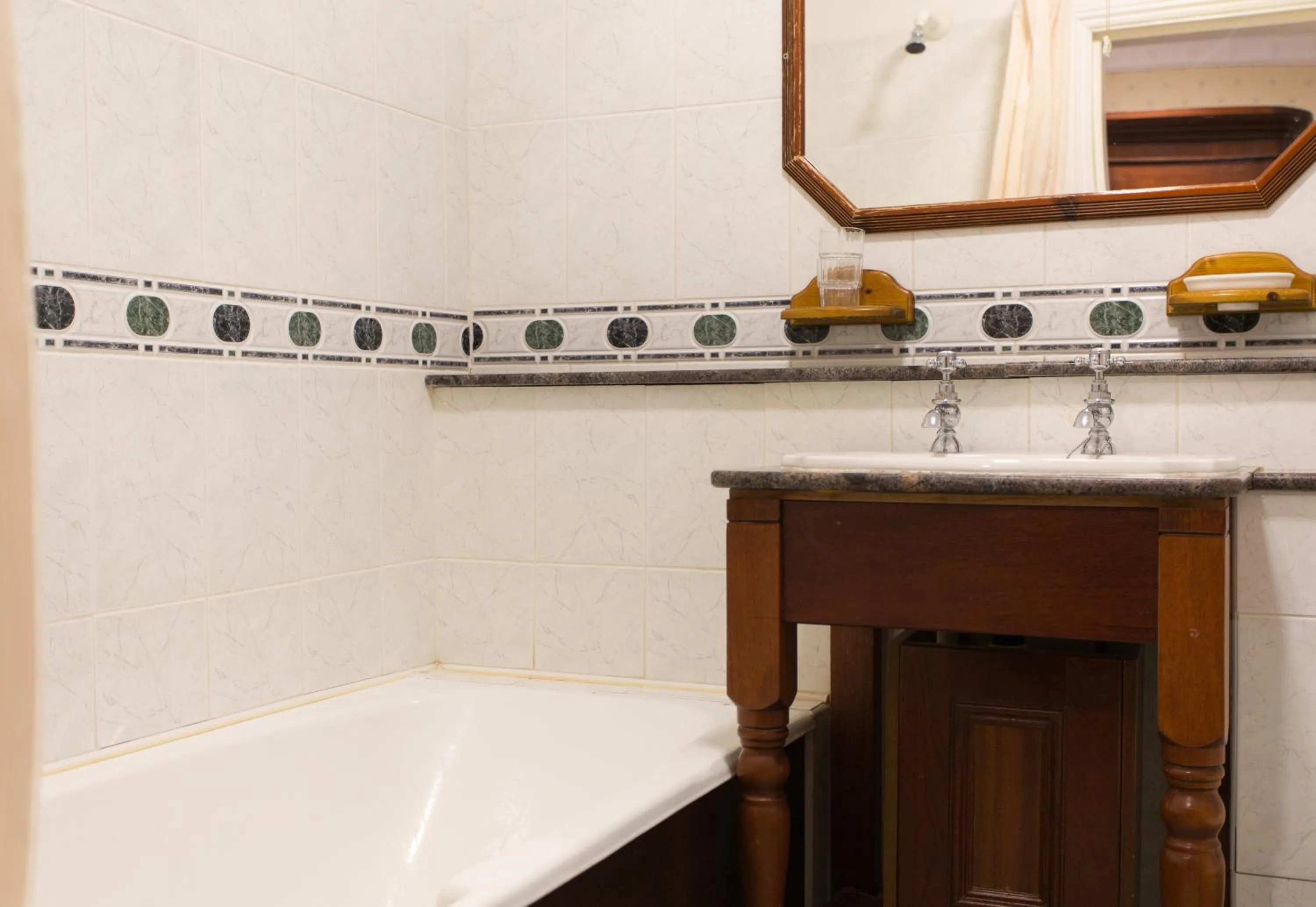 Bathroom in Sandhouse Hotel