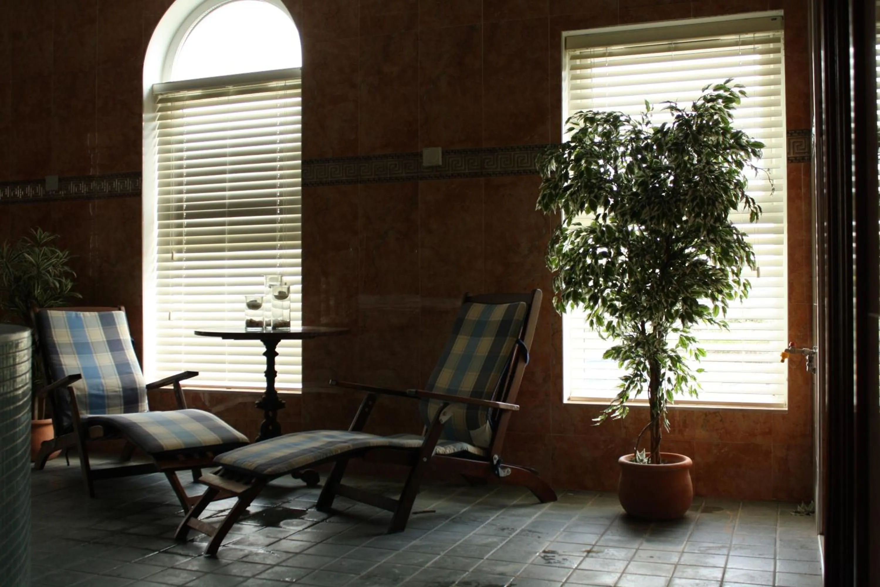 Day in Sandhouse Hotel