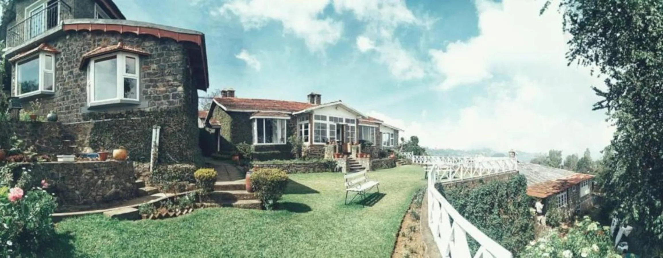 Property building in Villa Retreat - Boutique Hotel