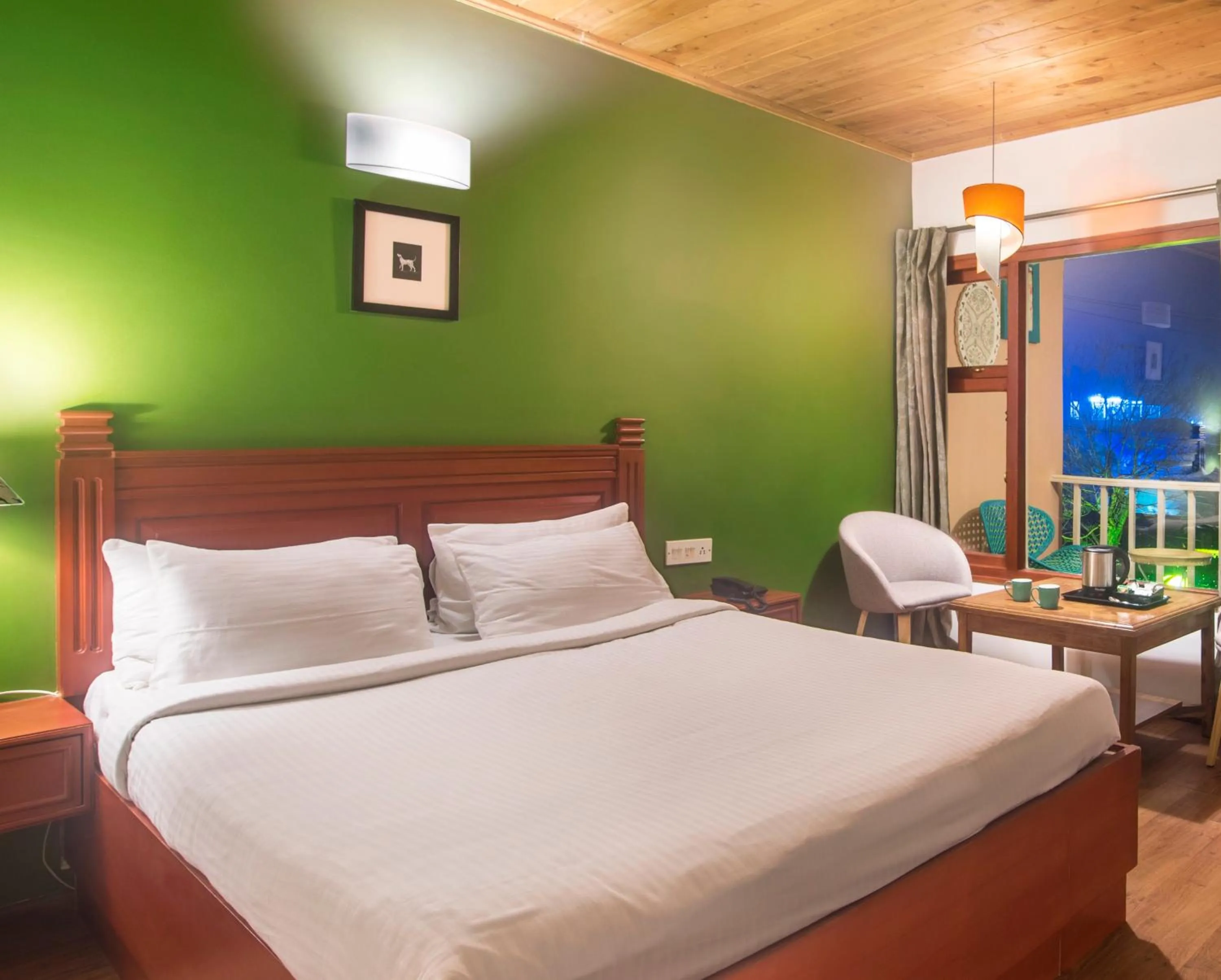 Bed in Villa Retreat - Boutique Hotel