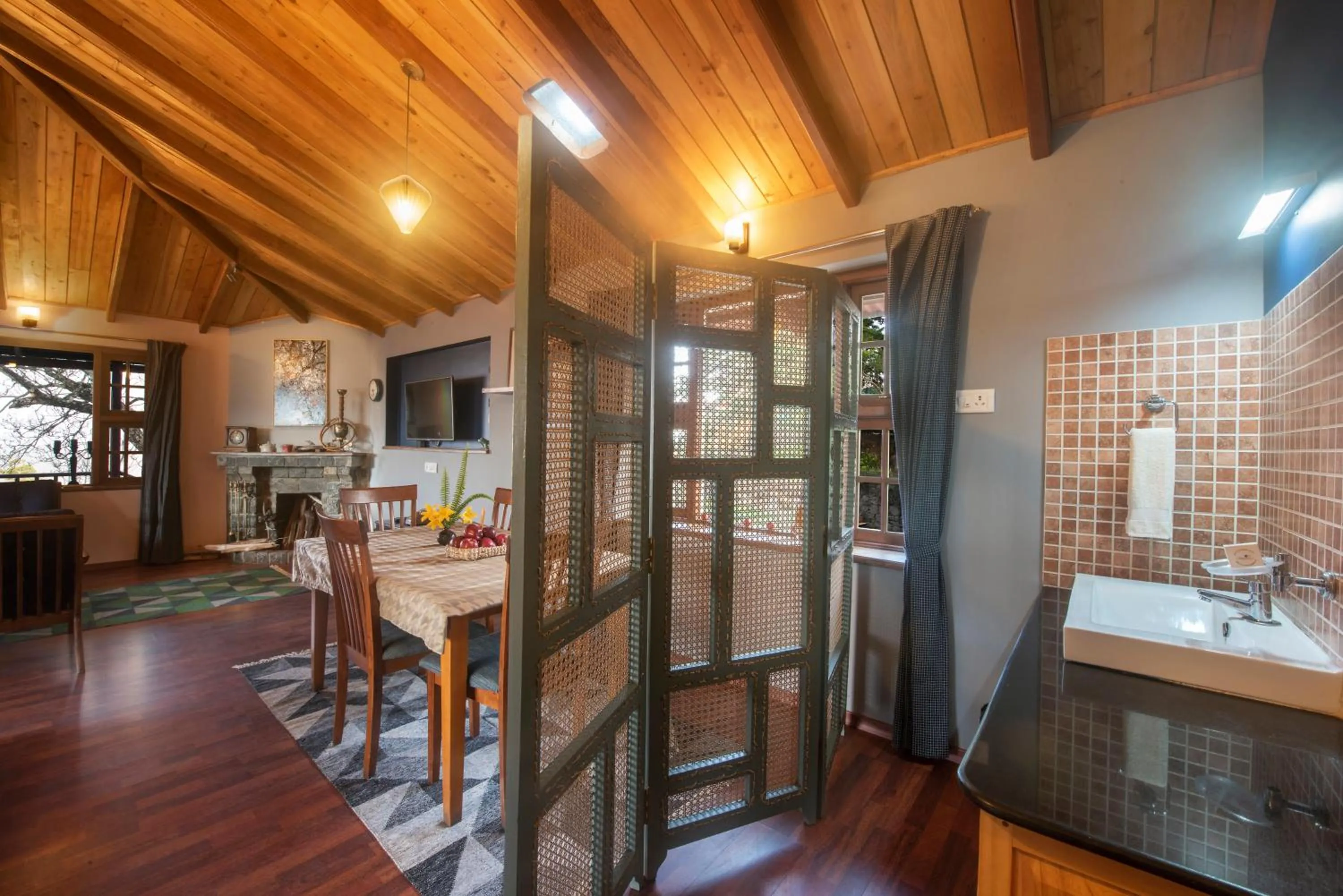Dining area in Villa Retreat - Boutique Hotel