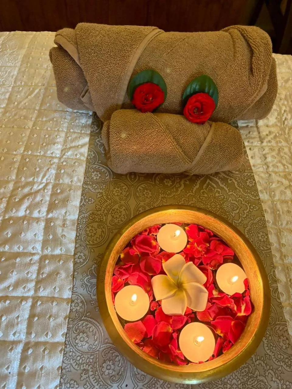 Amritara Aura Resort & Spa