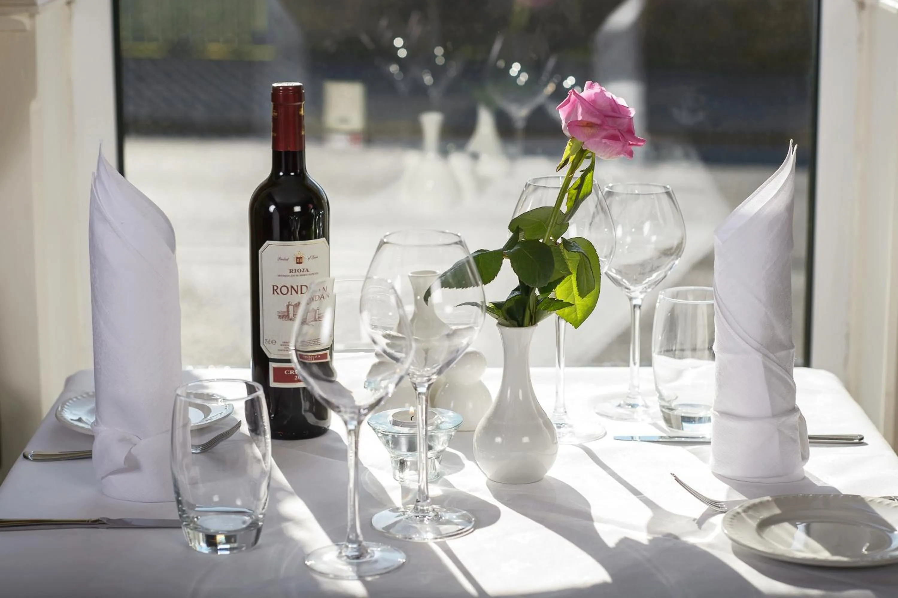 Restaurant/places to eat in Hylands Burren Hotel