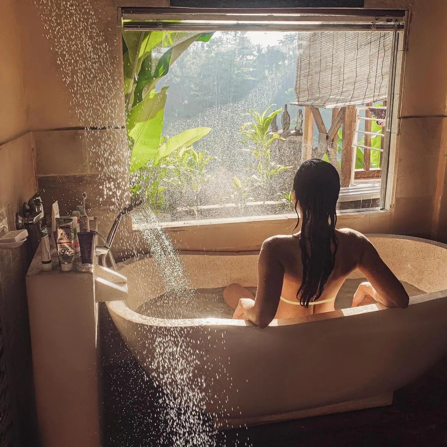 Bath in Doni House & Villas