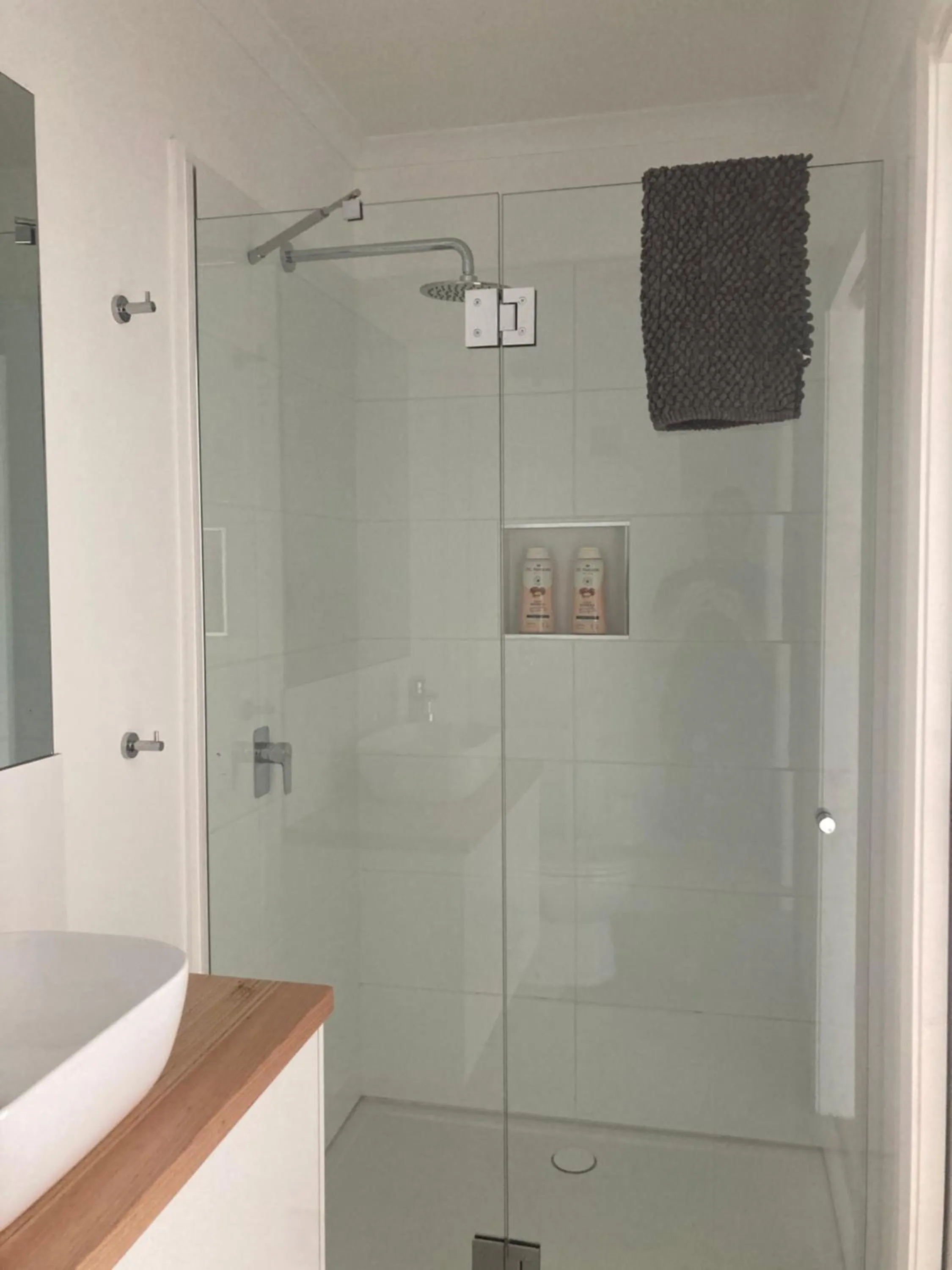 Shower in Rosewhite House