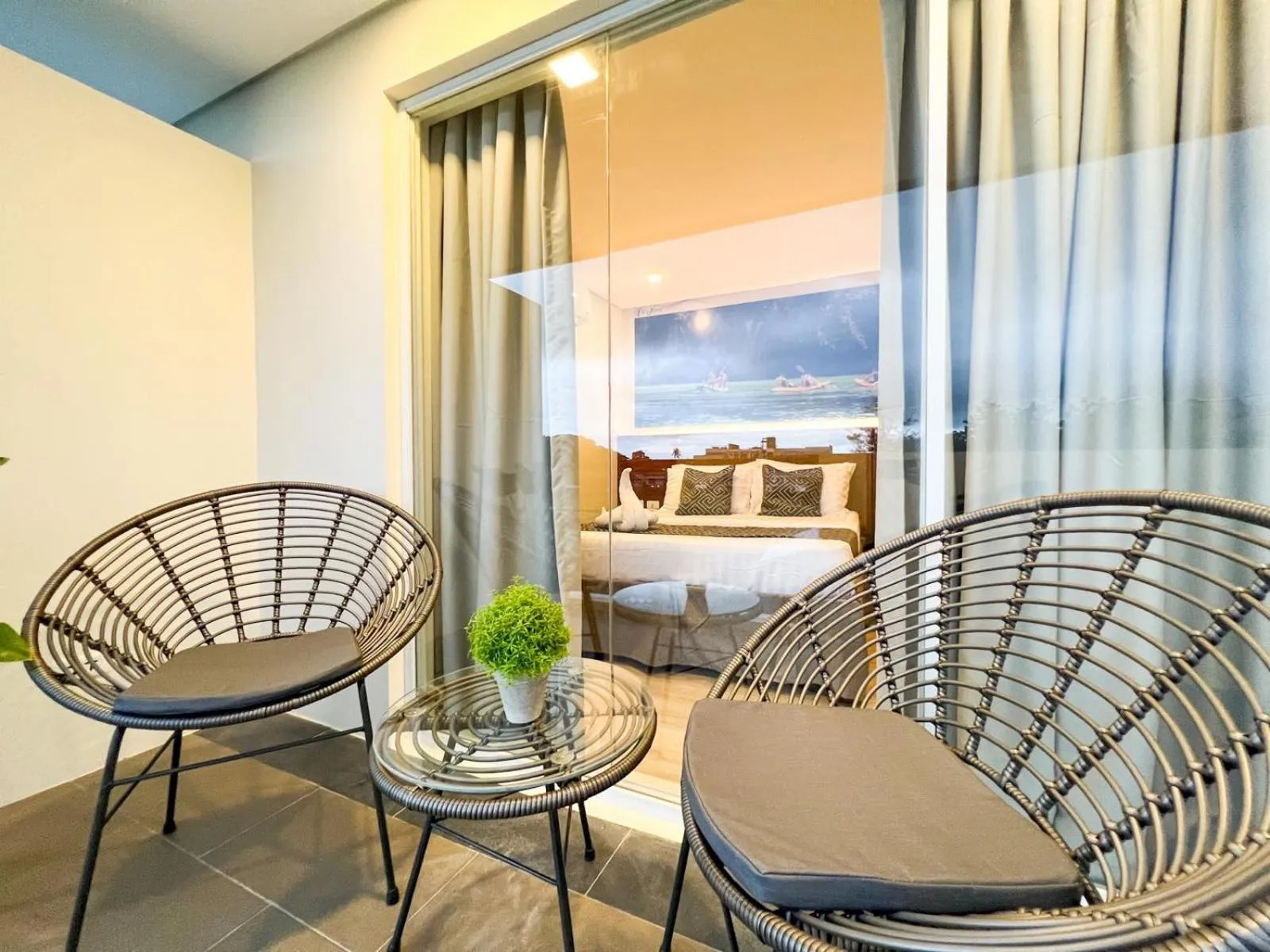 Balcony/Terrace in Bill Tourist Inn