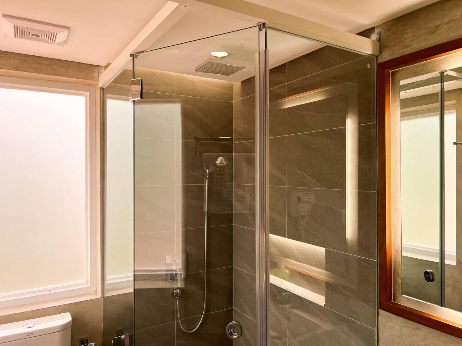 Bathroom in Bill Tourist Inn