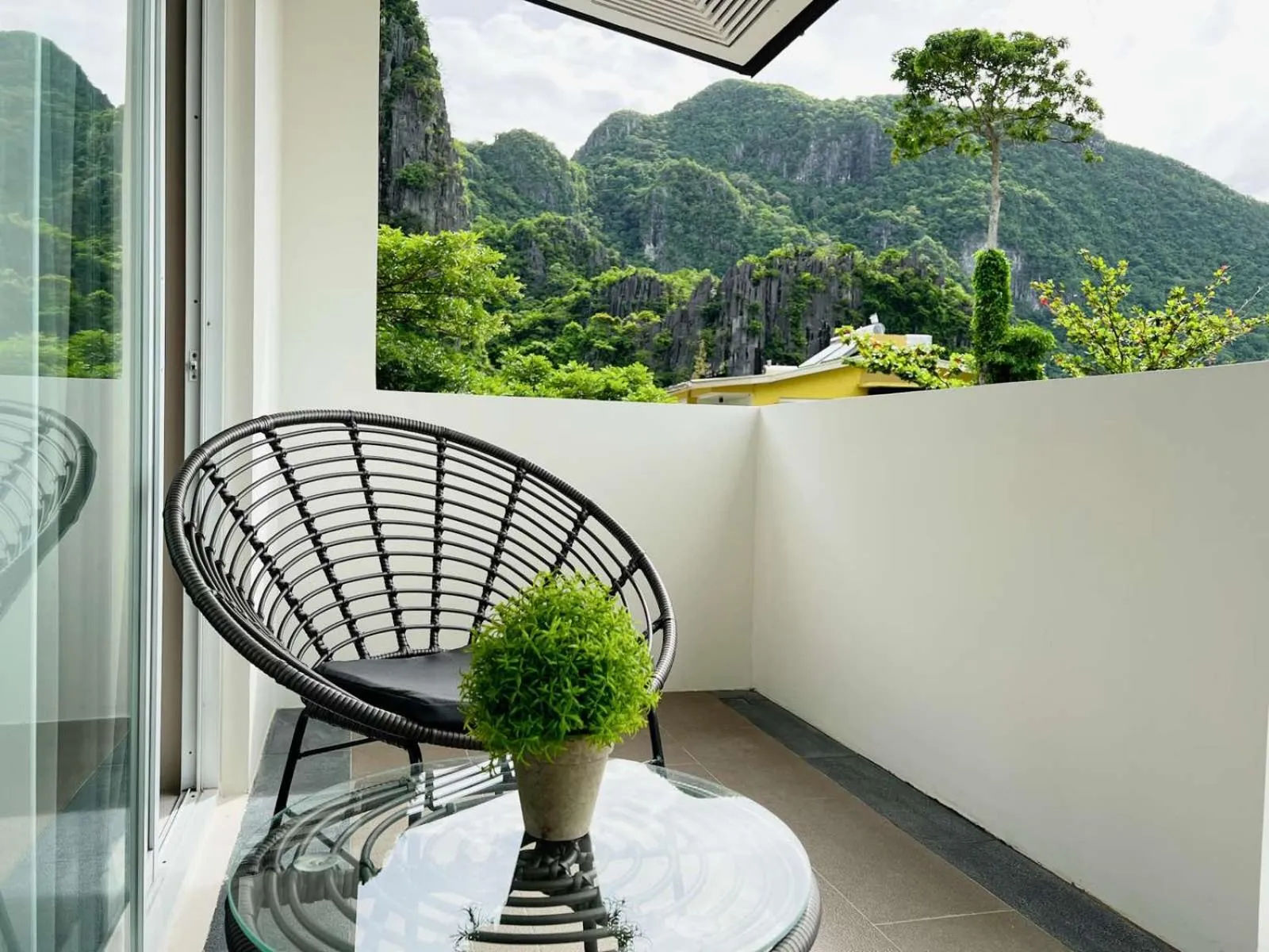 View (from property/room) in Bill Tourist Inn