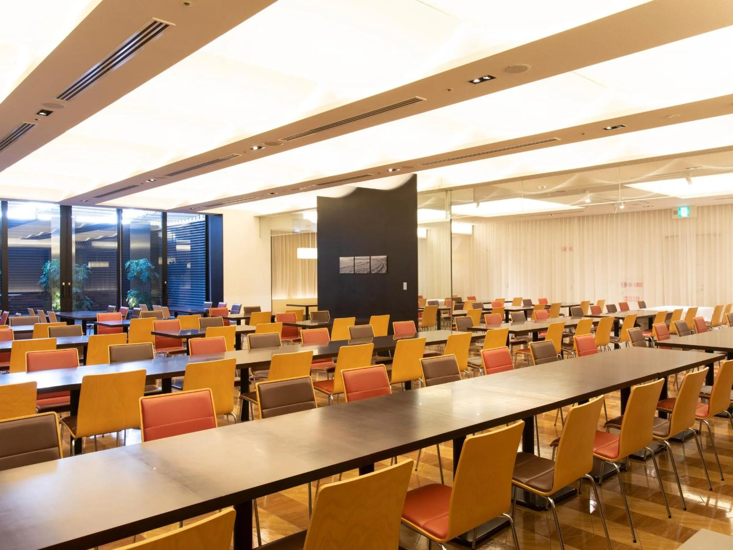 Restaurant/places to eat in Cross Wave Umeda